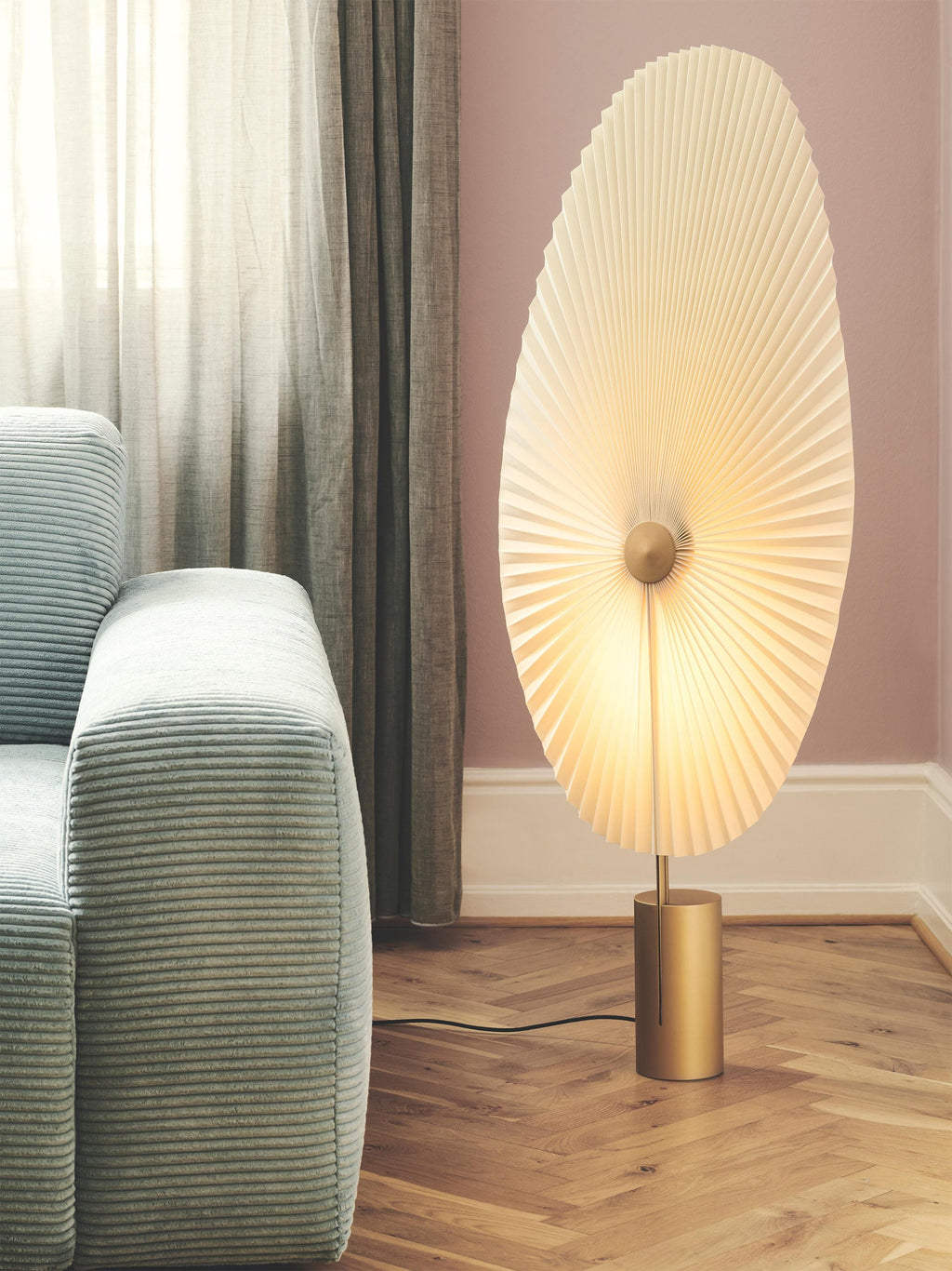 Petit lampadaire LED Tobin, intensité ajustable - Blanc, doré