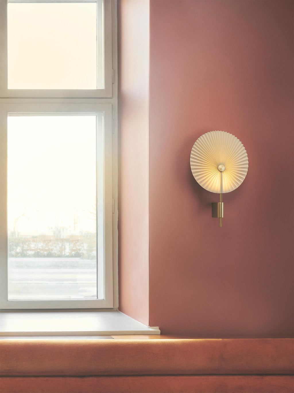 Grande applique murale LED Tobin, intensité ajustable - Blanc, doré