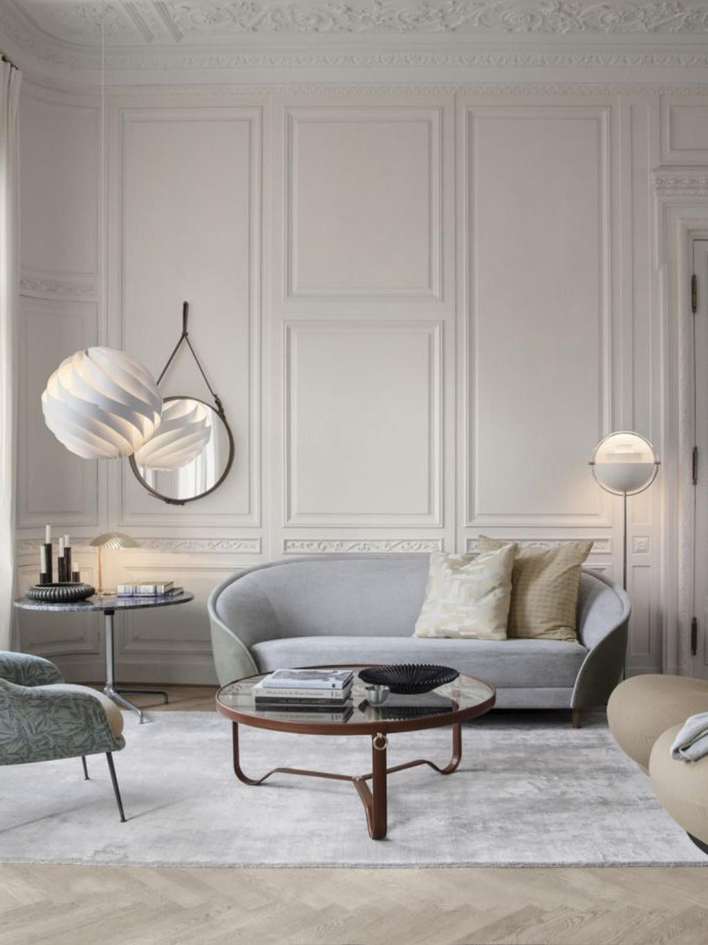 Lampadaire orientable Egil - Blanc mat, argenté haute brillance