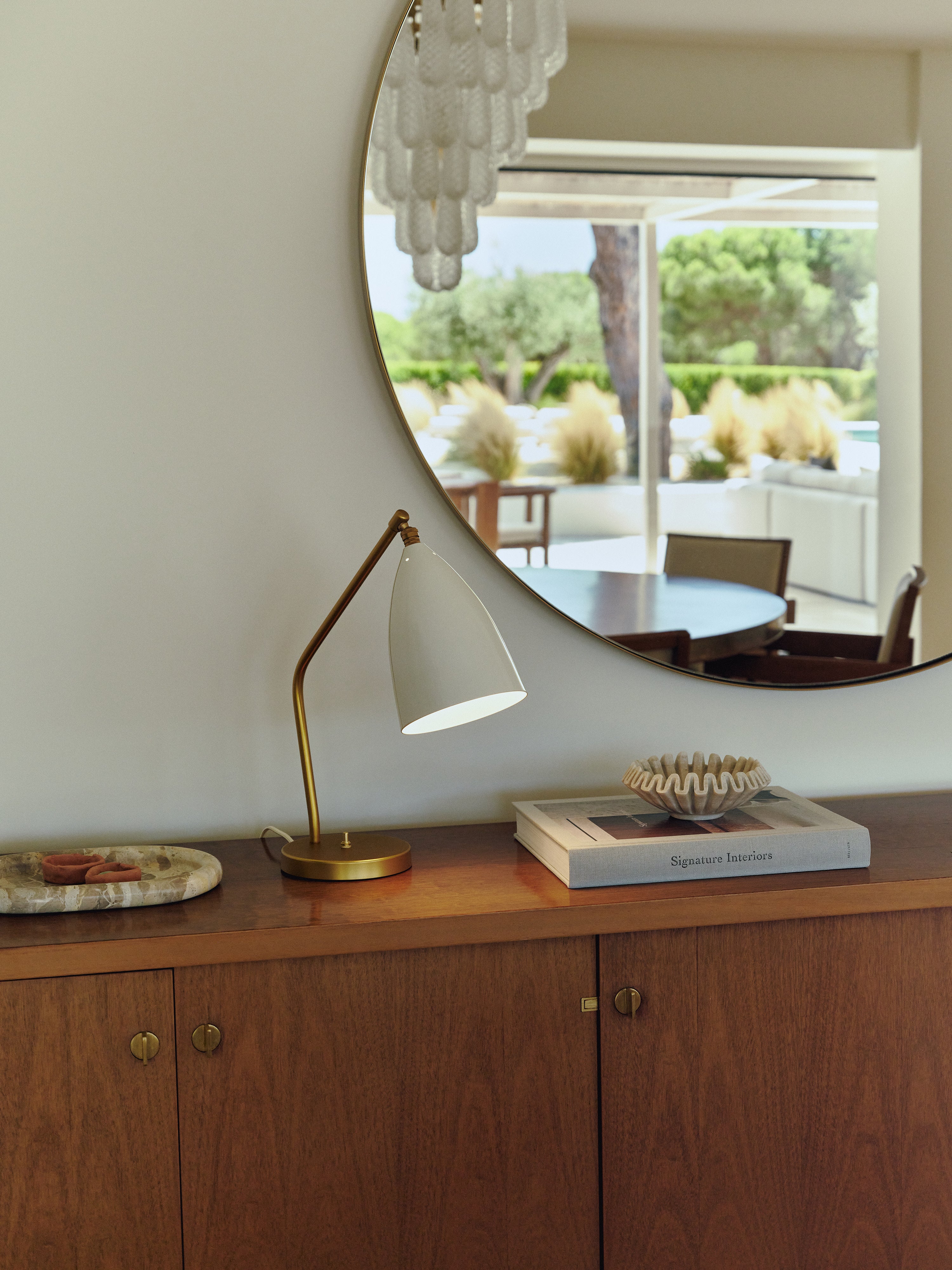 Lampe à poser Eeli - Blanc haute brillance, laiton