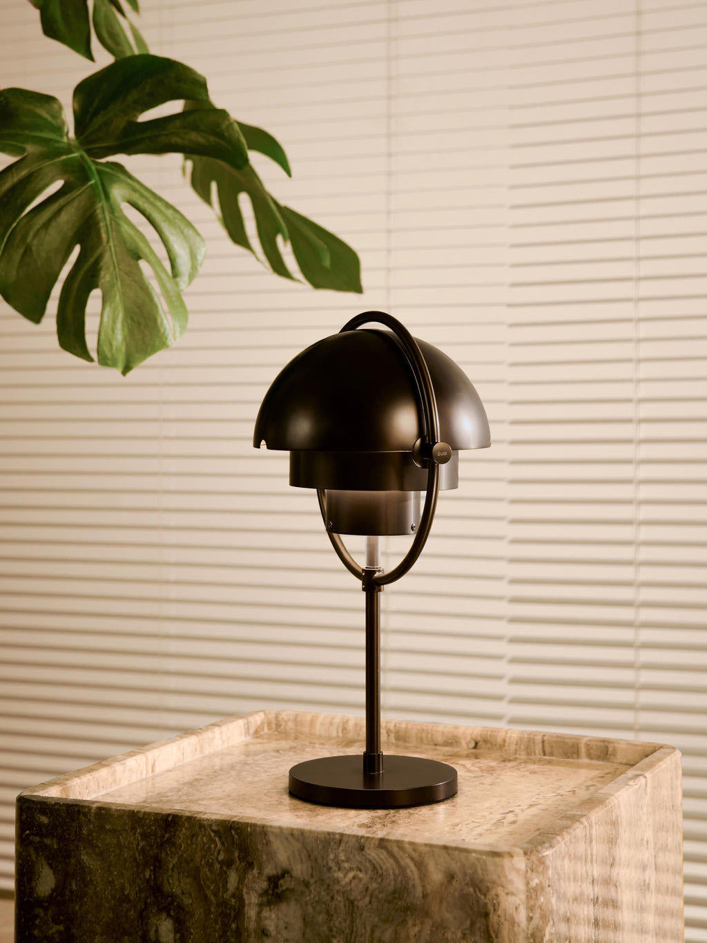 Lampe à poser mobile Egil, intensité ajustable - Noir, mat