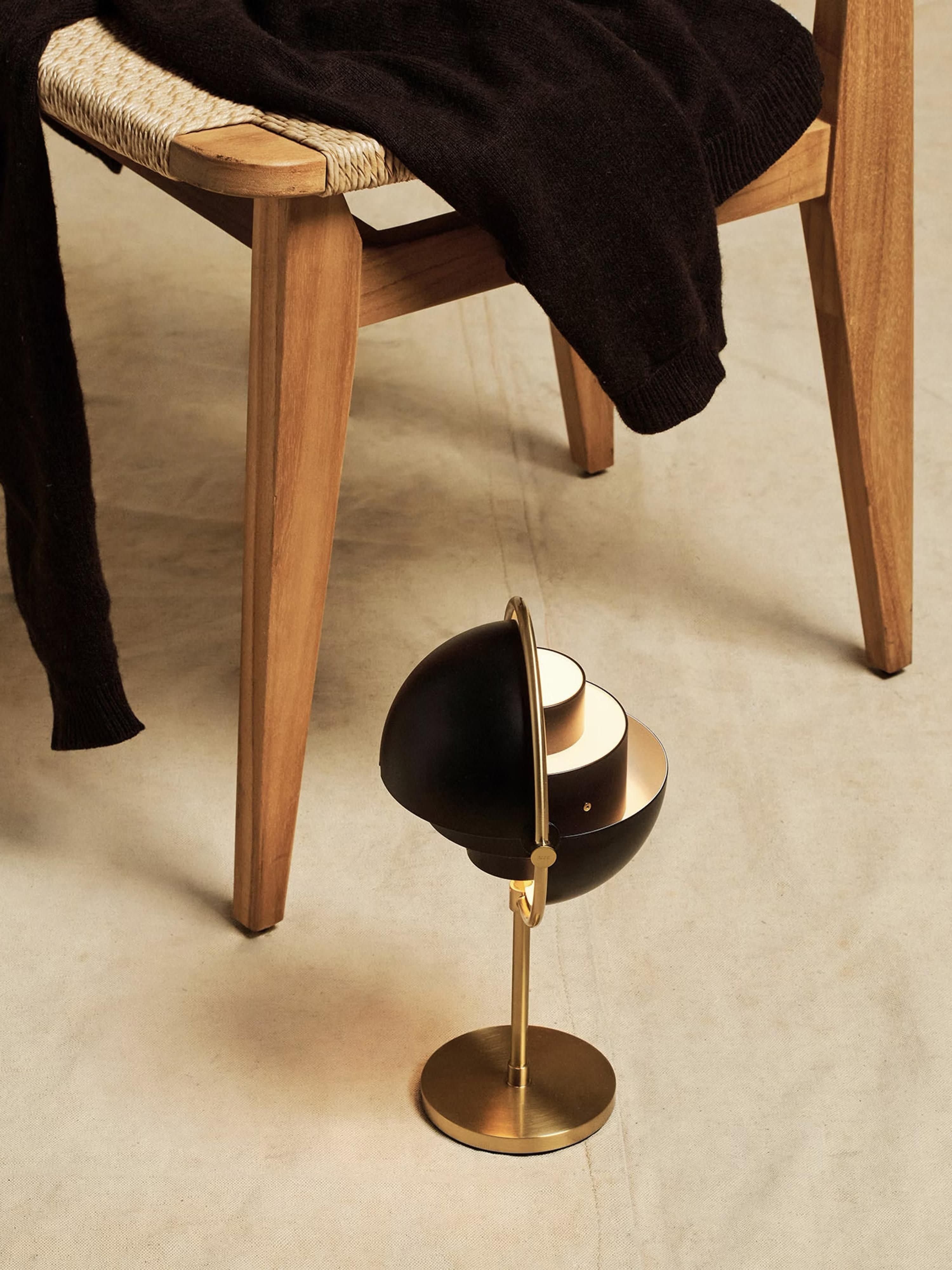 Lampe à poser mobile Egil, intensité ajustable - Noir mat, doré mat