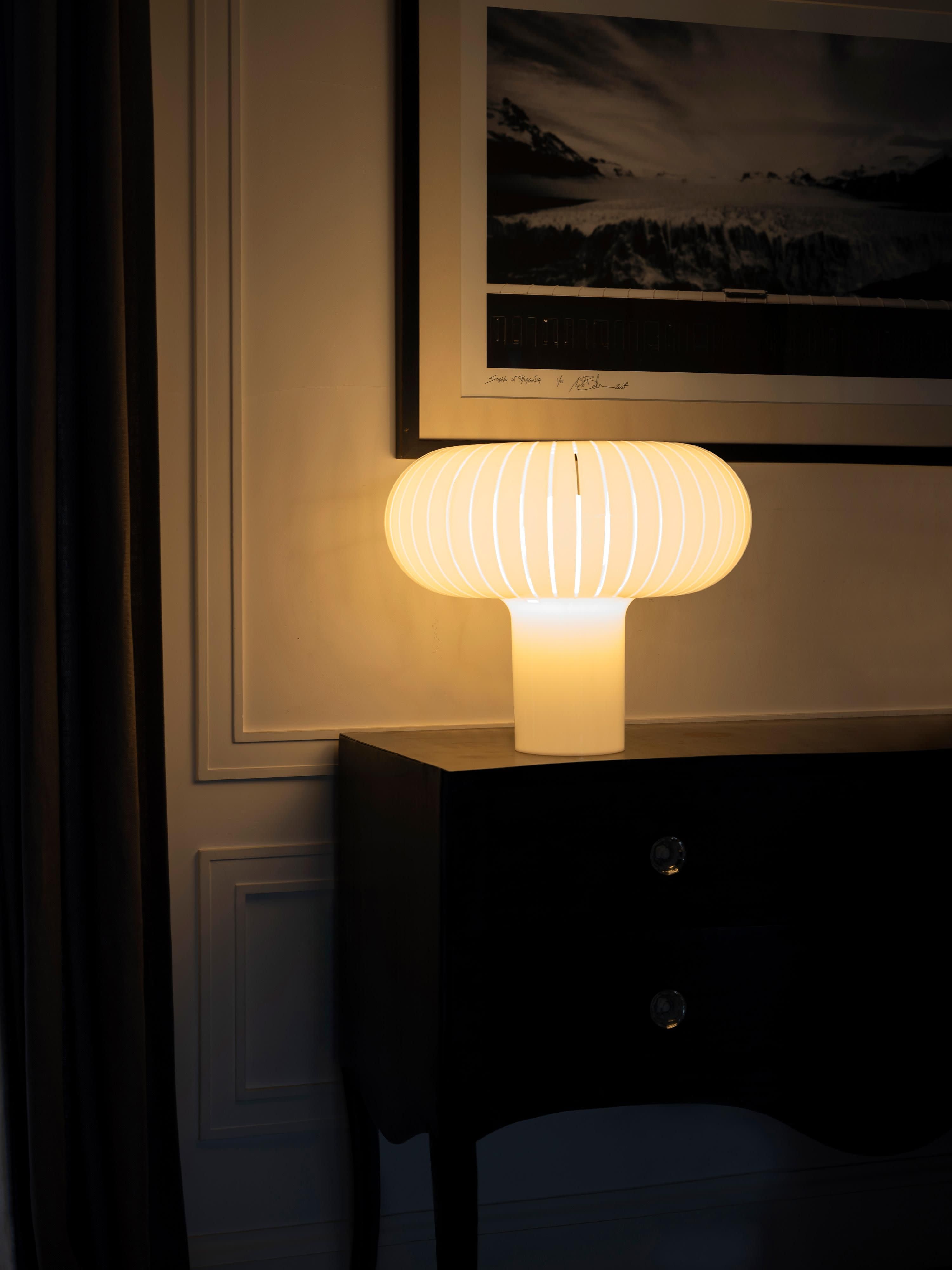 Lampe à poser LED Folmar, intensité ajustable - Blanc
