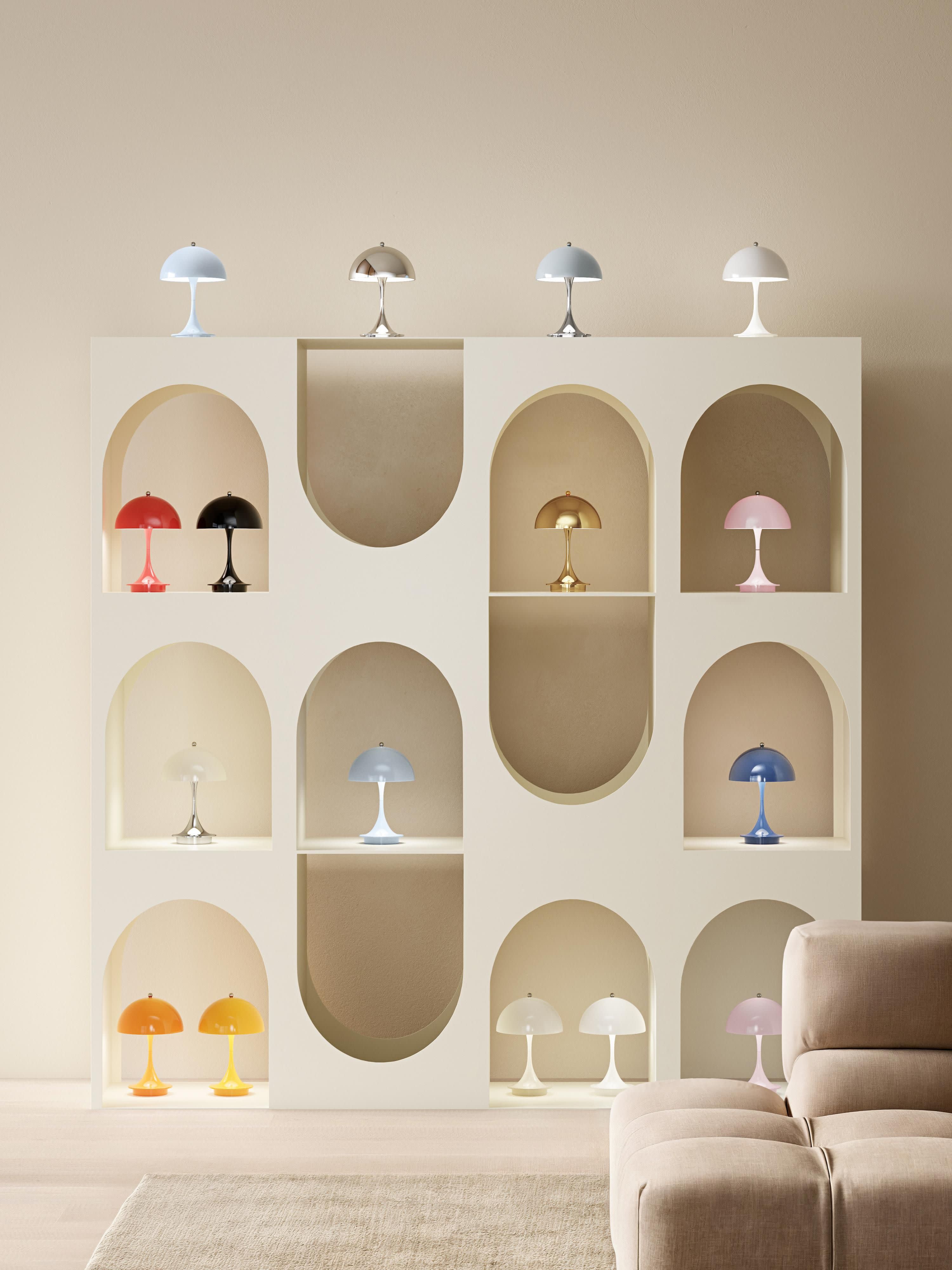 Lampe à poser LED portable à intensité variable Reiulf, design Verner Panton - Argenté, plastique