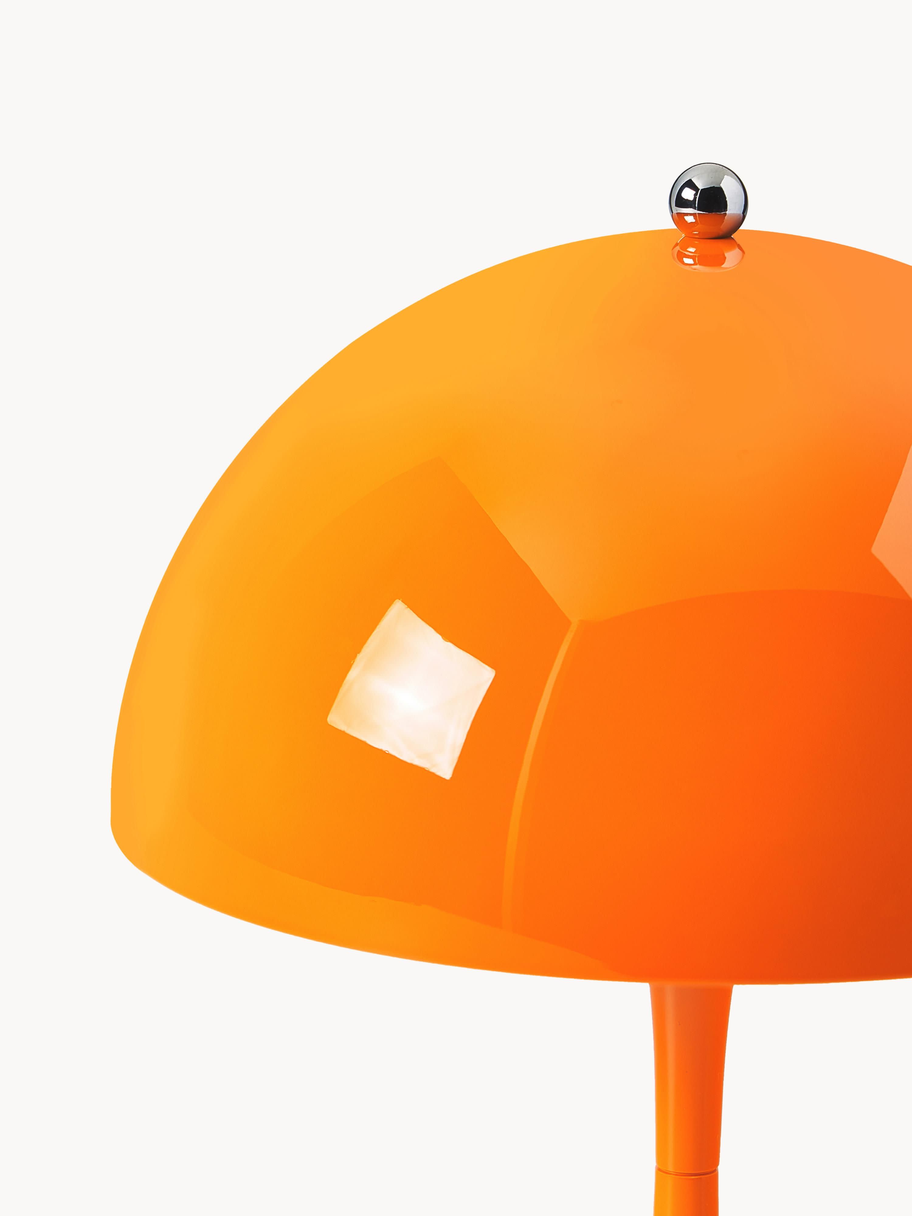 Lampe à poser LED portable à intensité variable Reiulf, design Verner Panton - Orange, plastique