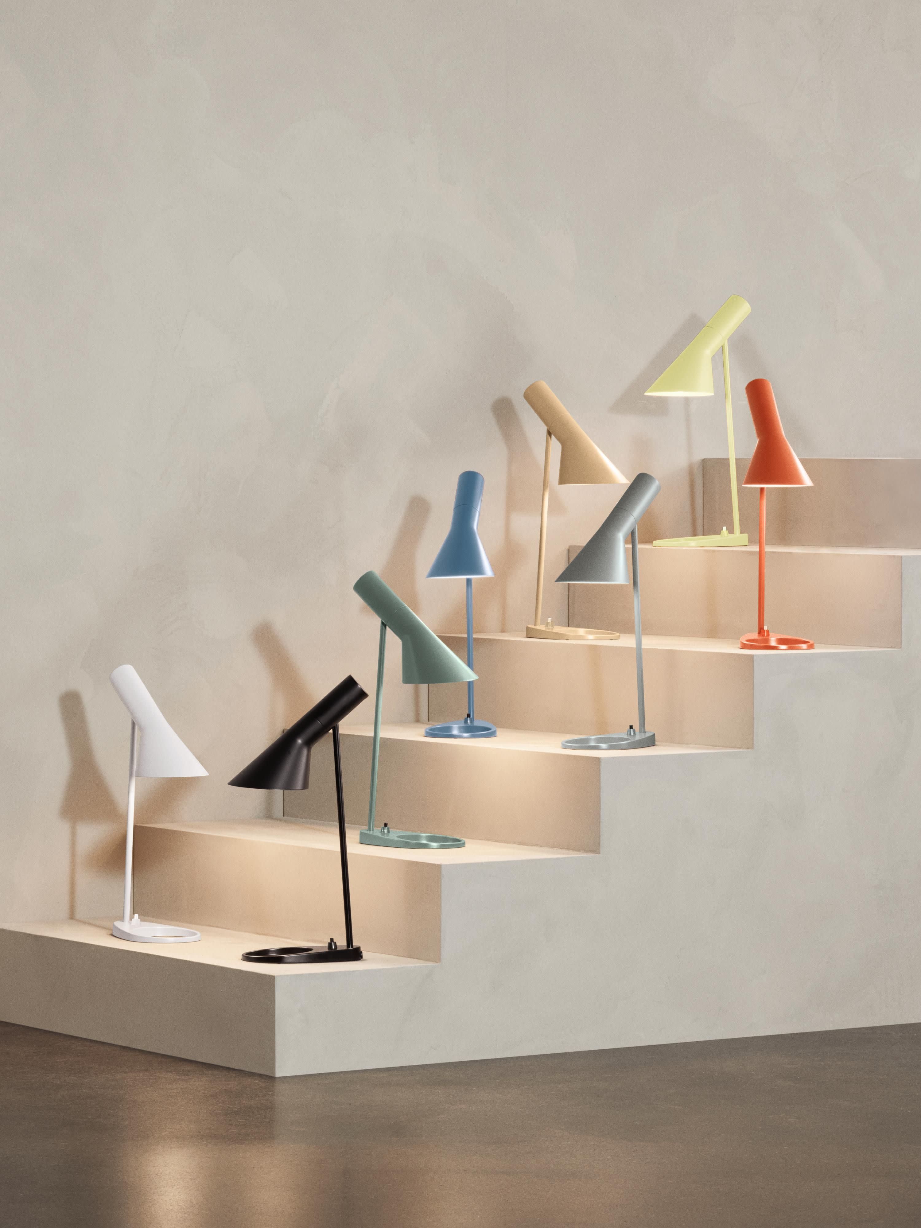 Lampe de bureau Hannes, tailles variées - Gris