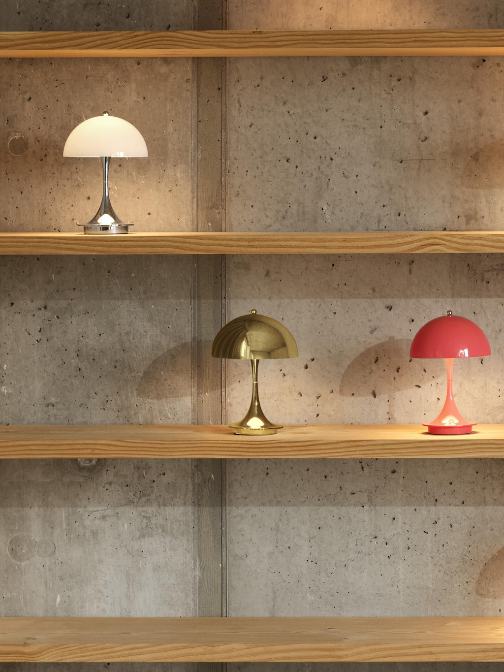 Lampe à poser LED portable à intensité variable Reiulf, design Verner Panton - Plastique doré