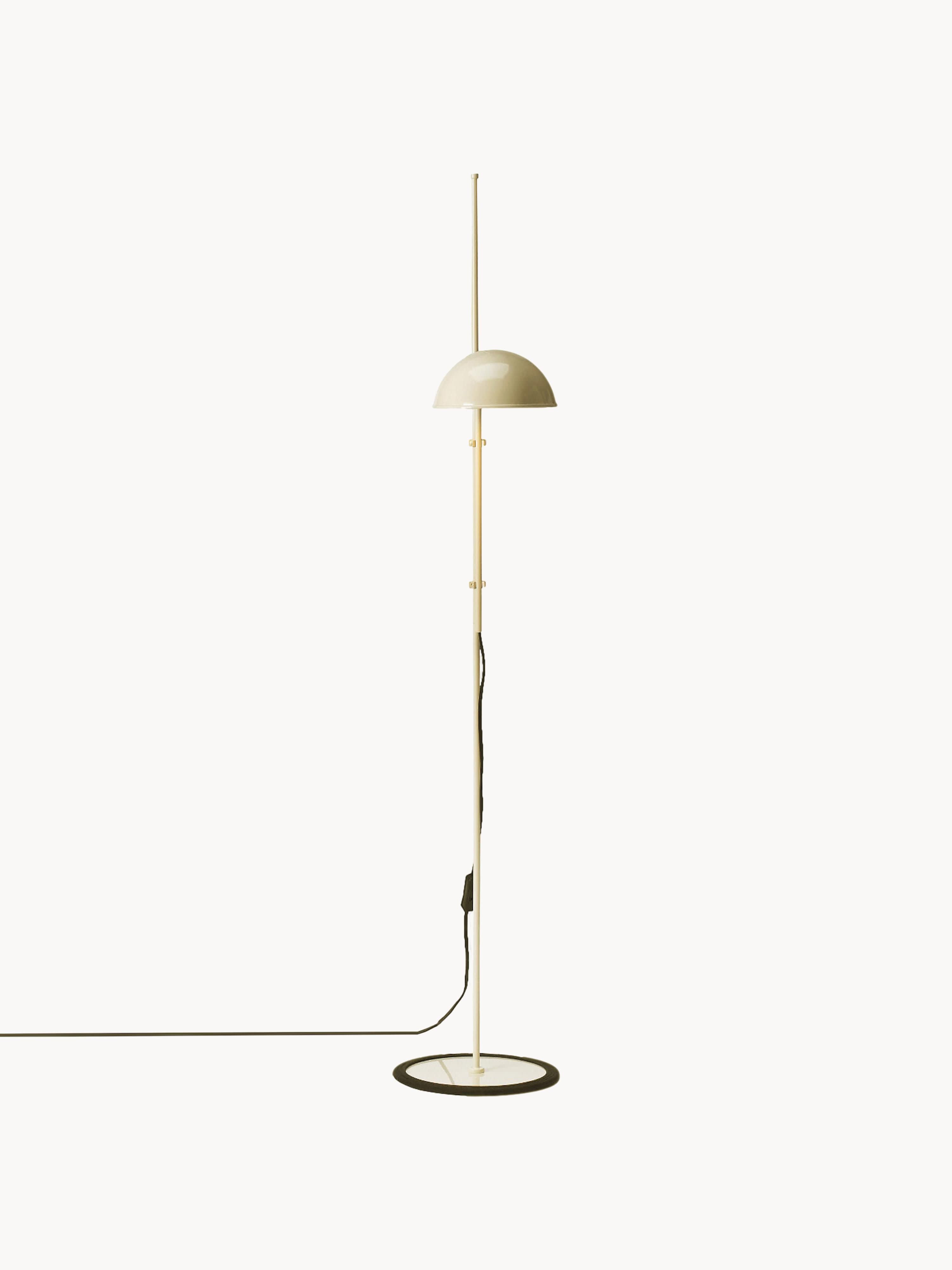 Petit lampadaire orientable Dav - Beige clair, haute brillance