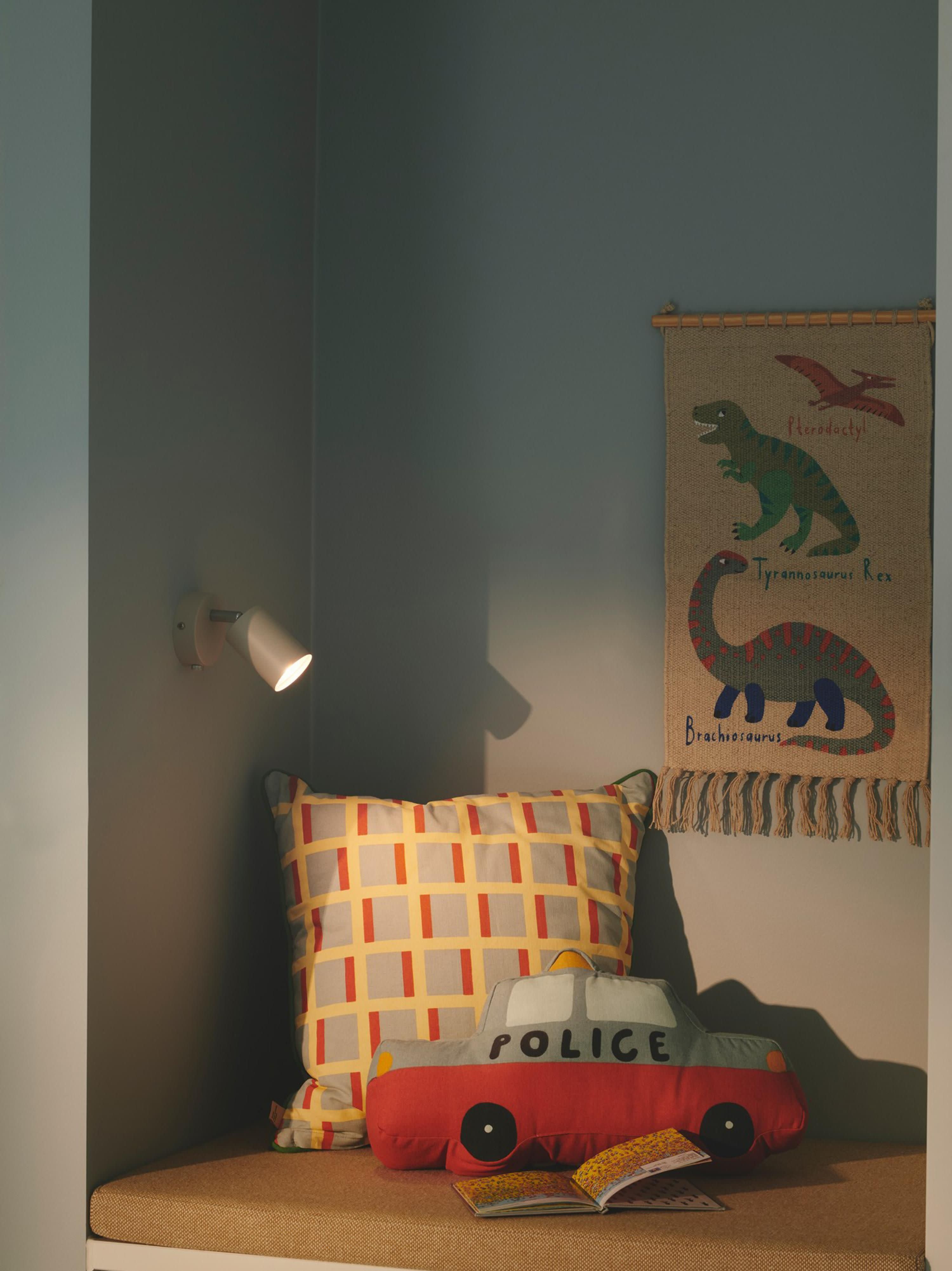 Petit spot mural avec prise secteur Hodr - Beige clair