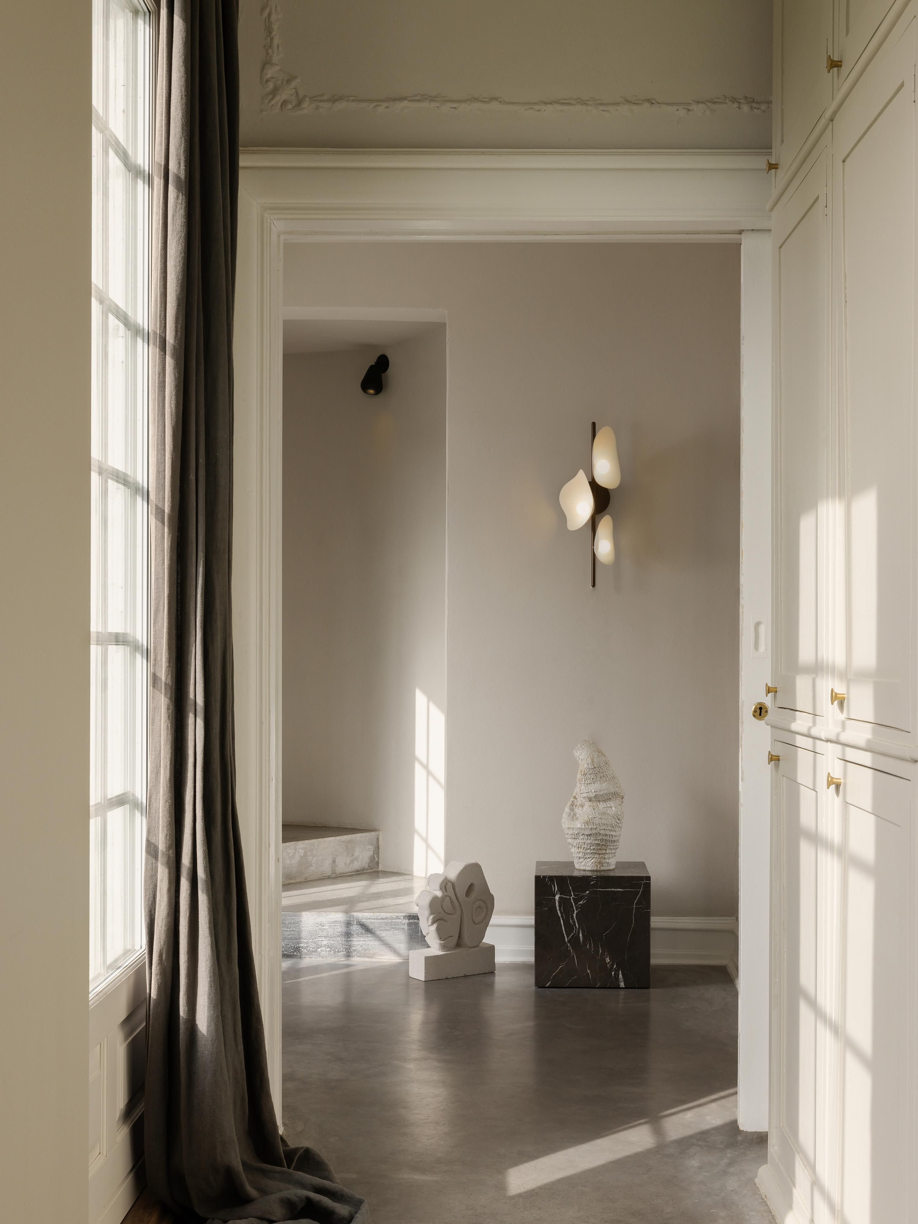 Applique murale LED Warwick, intensité variable - Blanc, brun foncé