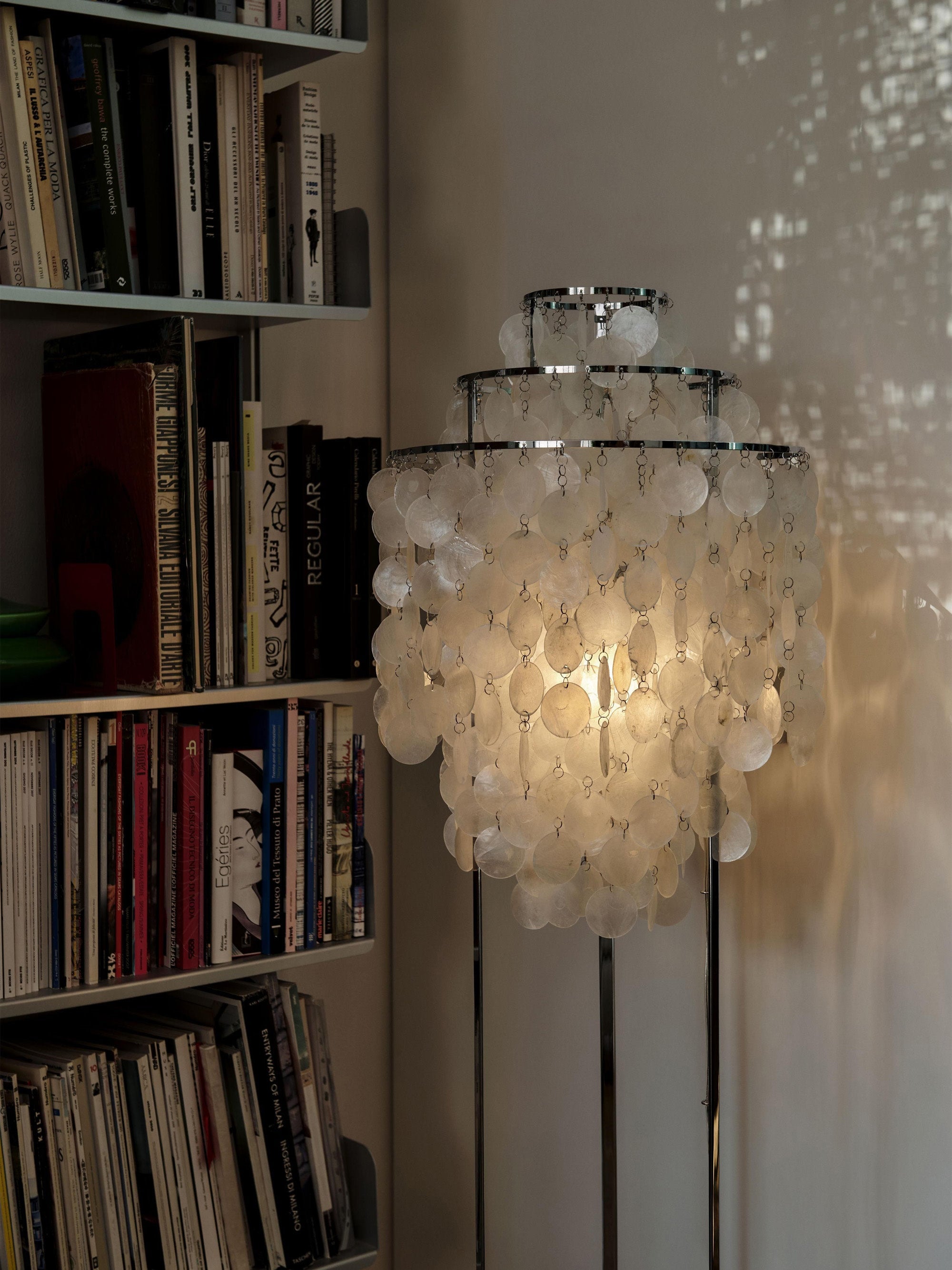 Petit lampadaire Fun 1STM, design Verner Panton - Argenté, blanc cassé