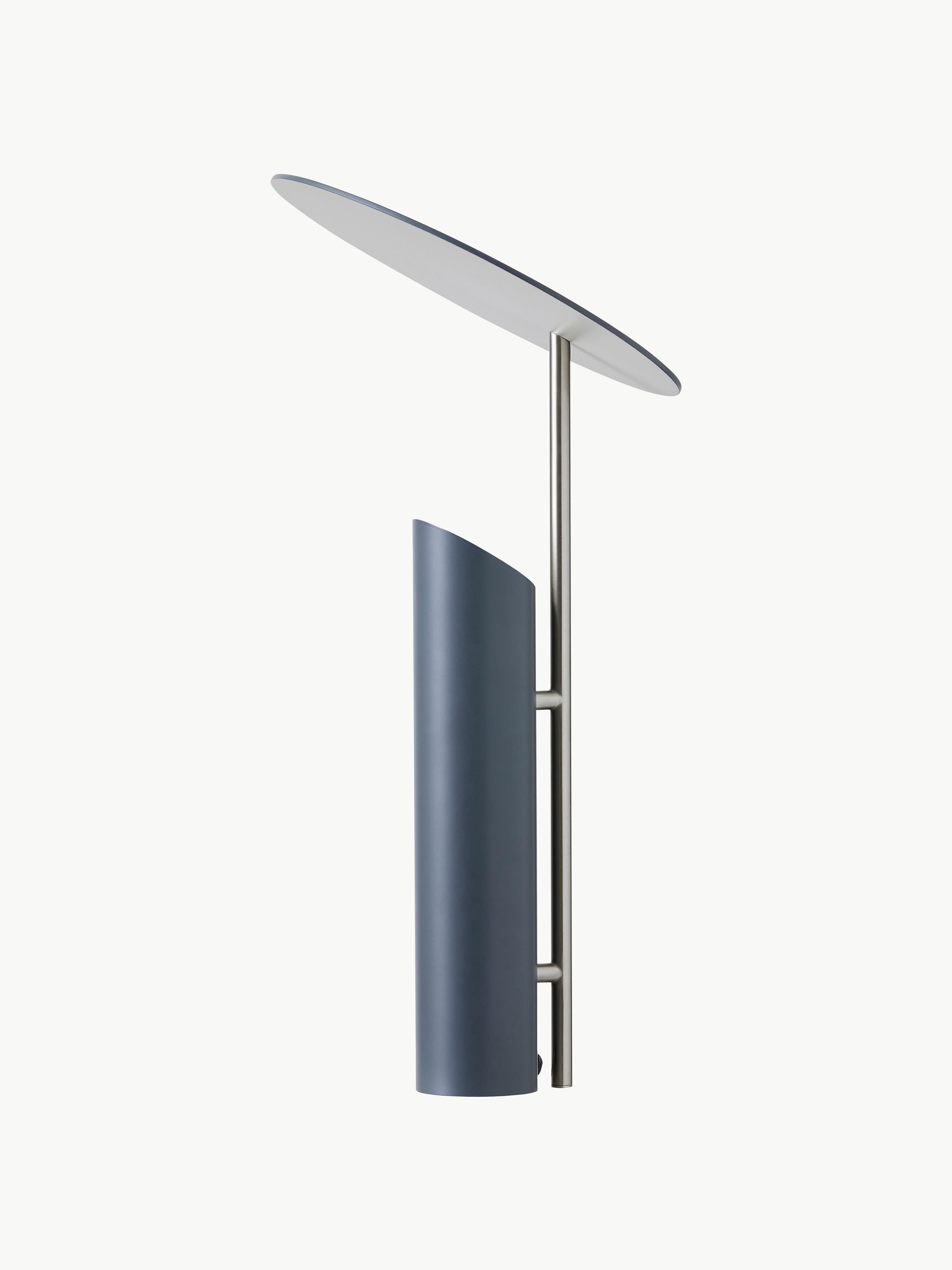 Grande lampe à poser Evan, design Verner Panton - Gris-bleu, argenté