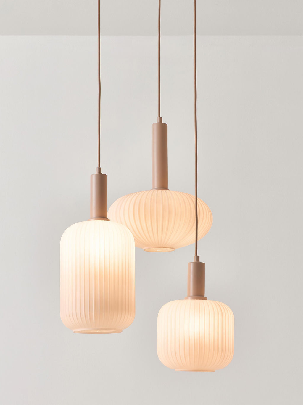 Suspension grappe en verre opalescent Elian - Rose, argenté