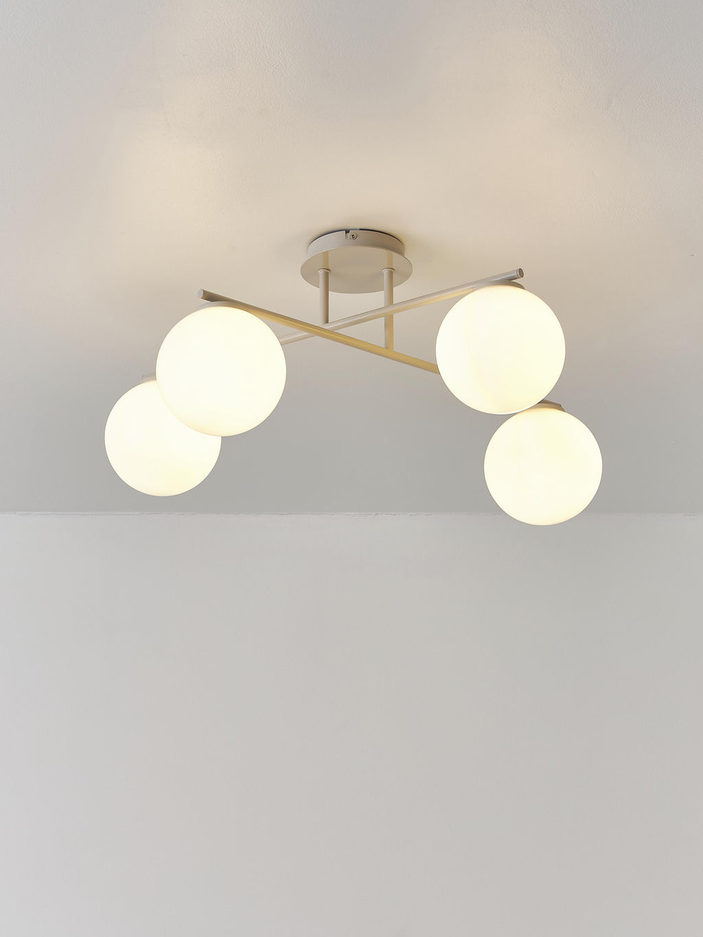 Plafonnier en verre opalescent Niilo - Blanc cassé, beige clair