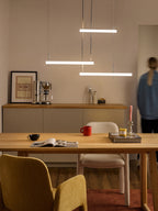 Suspension LED Evar - Abat-jour : blanc
Corps de lampe : couleur chrome