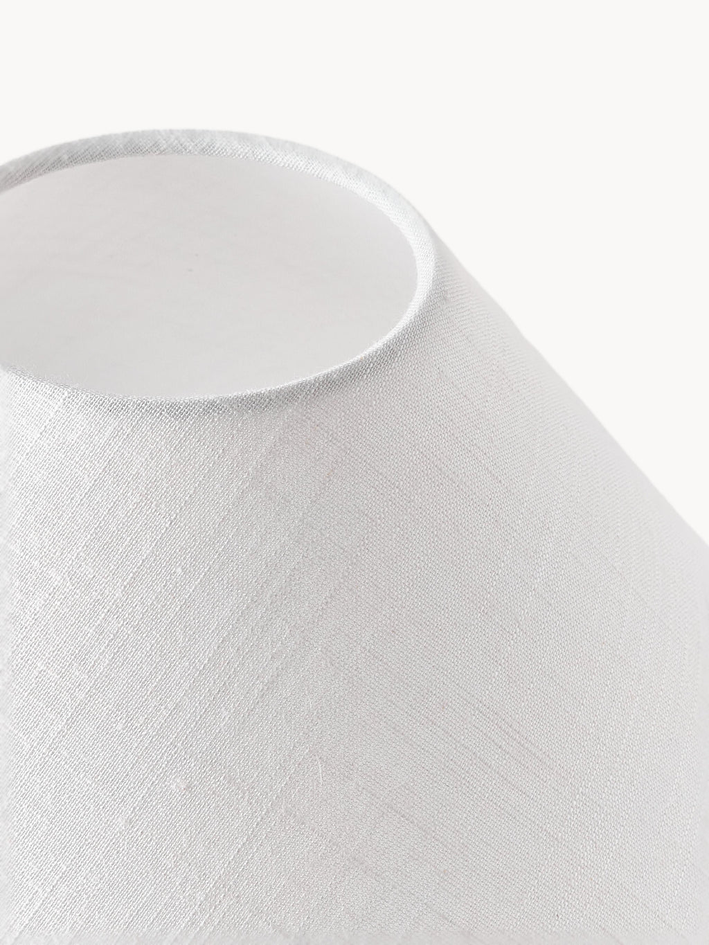 Grande lampe à poser avec pied en métal Edric - Argenté, blanc