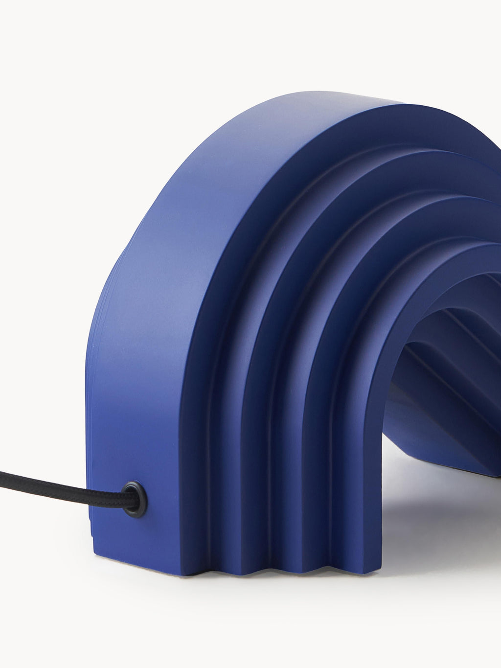 Lampe à poser design Dane - Gris clair, bleu foncé