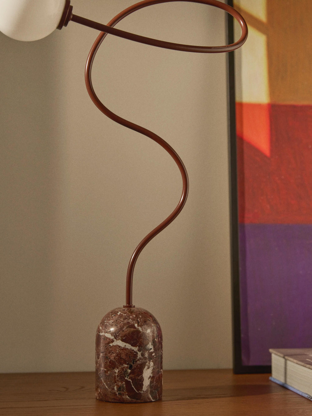 Lampe à poser avec pied en marbre Akseli - Lie de vin, marbré