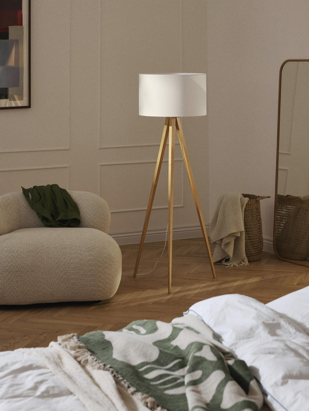 Lampadaire trépied en bois massif Garth - Tissu blanc, frêne clair