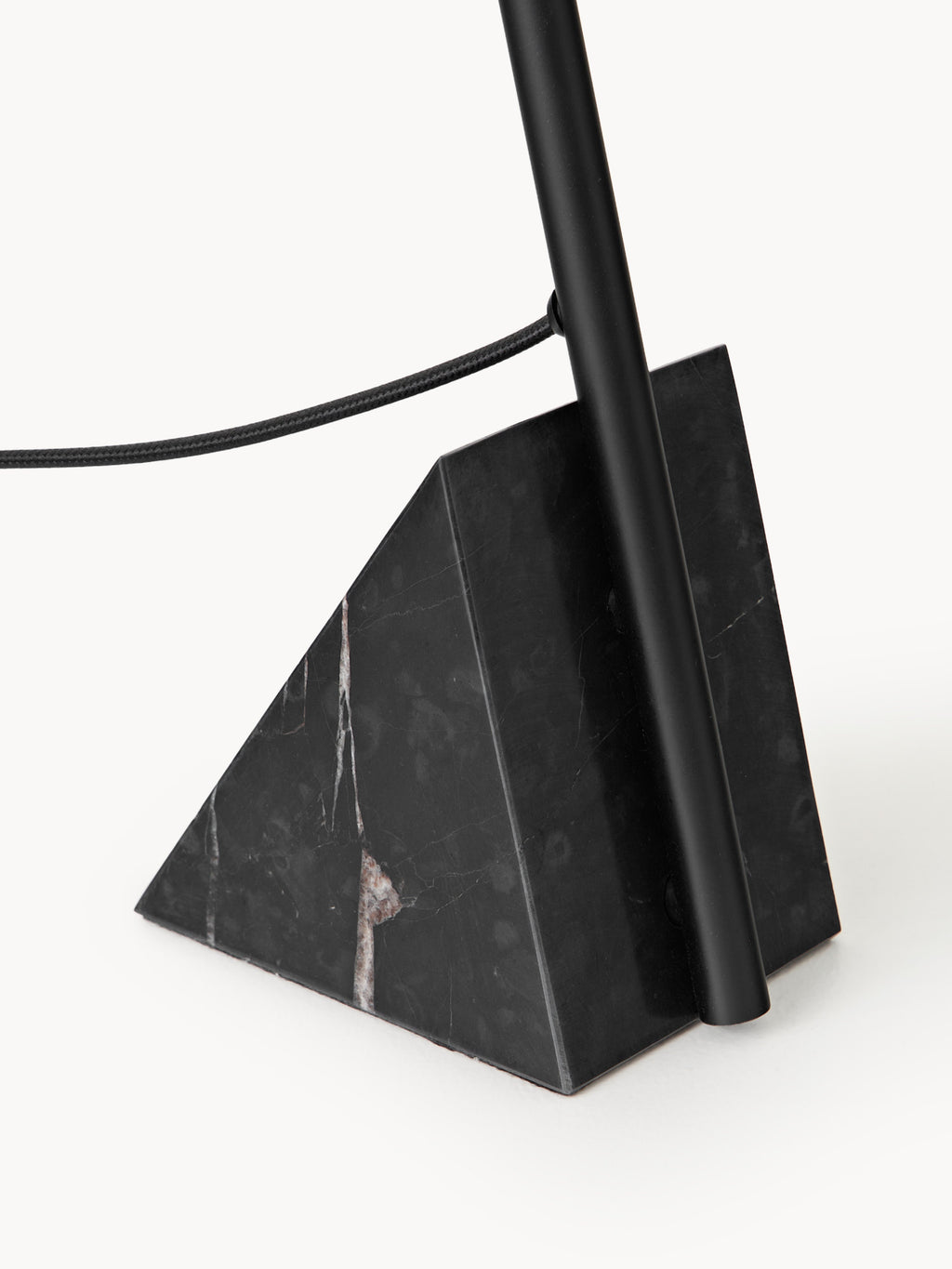 Lampe à poser avec pied en marbre Langston - Noir, noir marbré