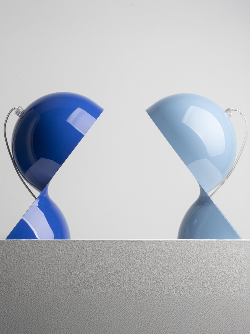 Petite lampe à poser Deklin - Bleu roi
