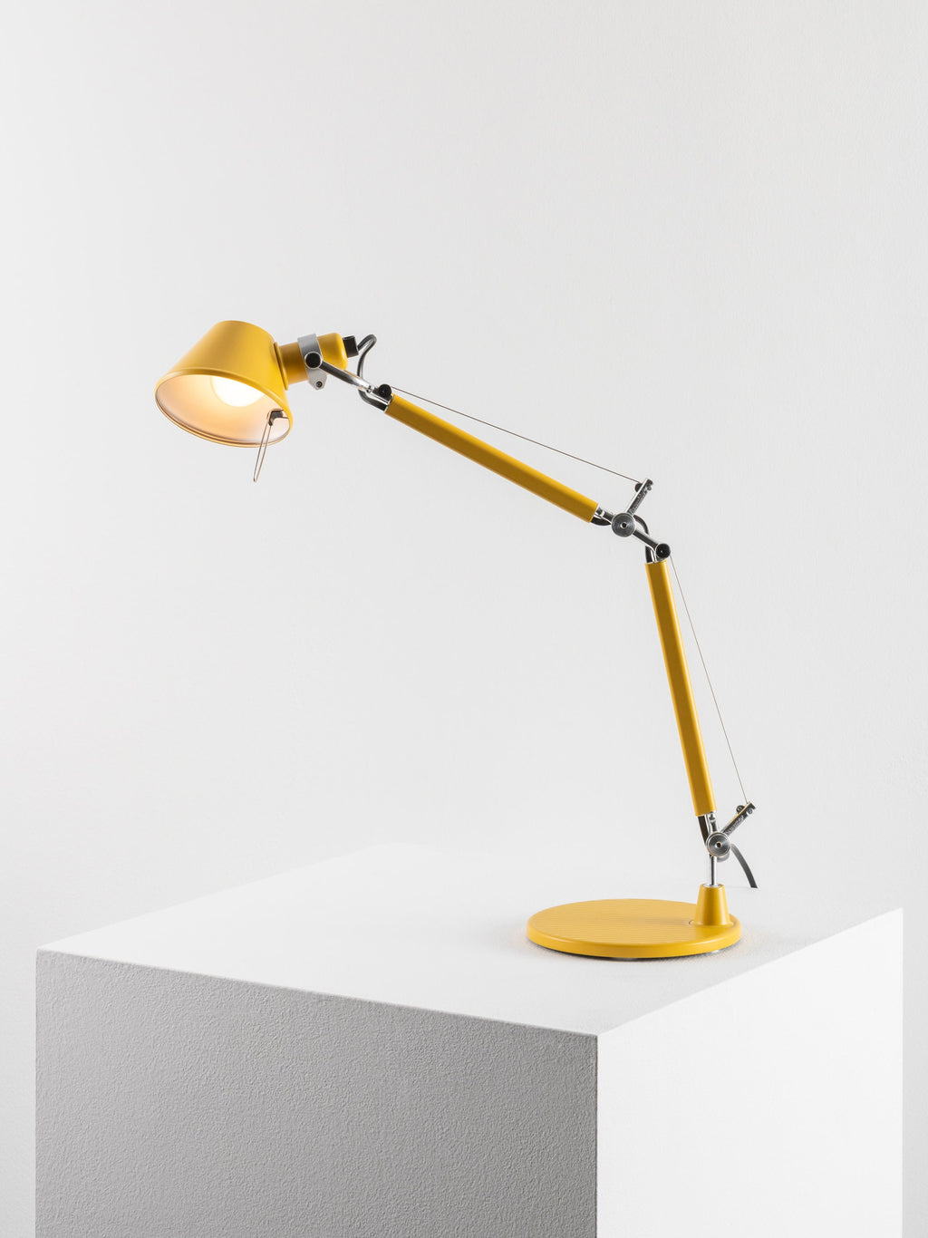 Lampe de bureau orientable Samuel - Jaune soleil, mat