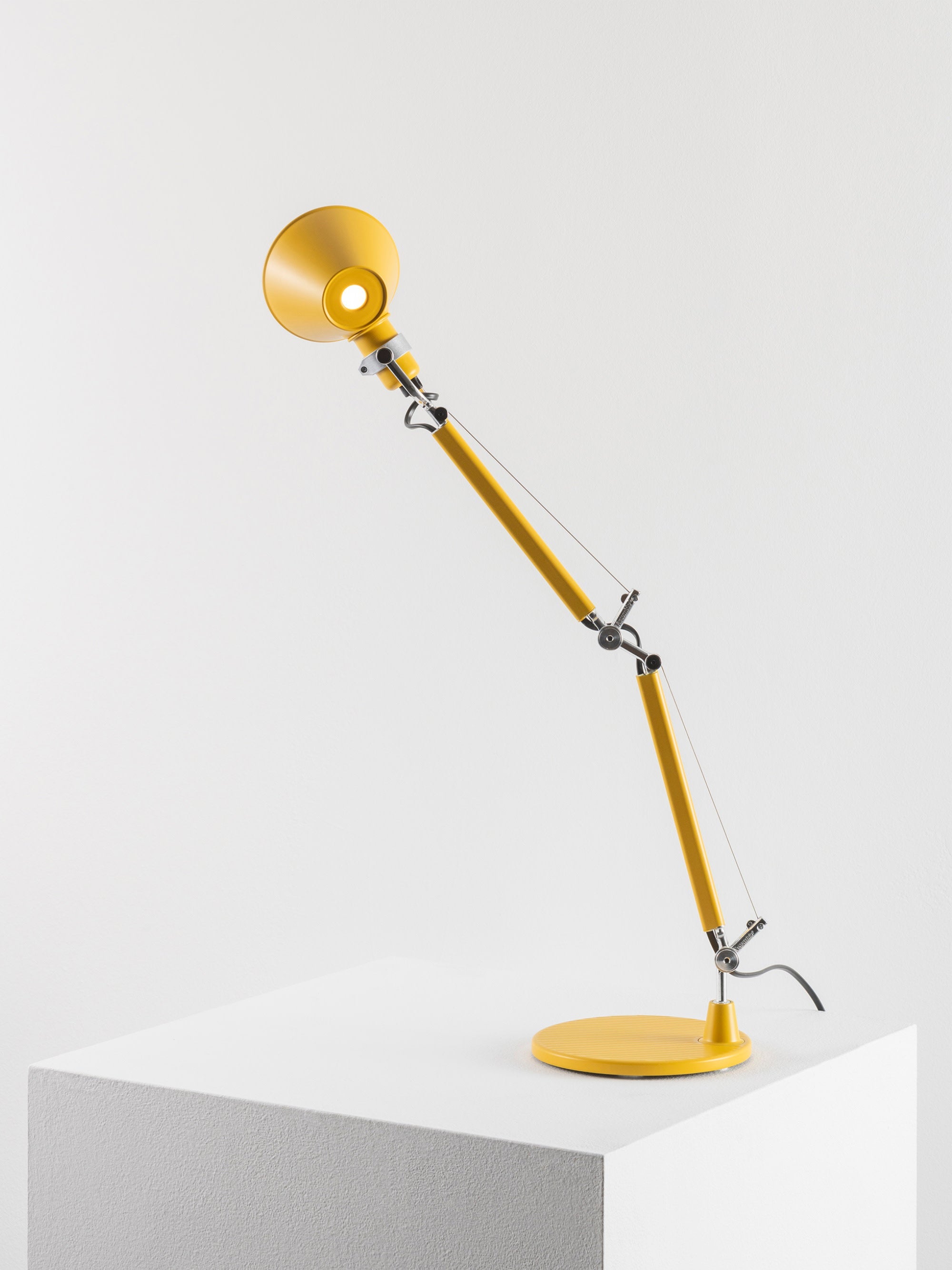 Lampe de bureau orientable Samuel - Jaune soleil, mat