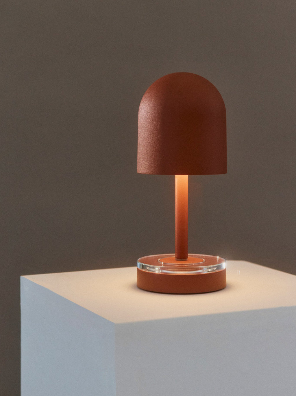 Lampe à poser LED d'extérieur Jussi, intensité ajustable - Rouge rouille