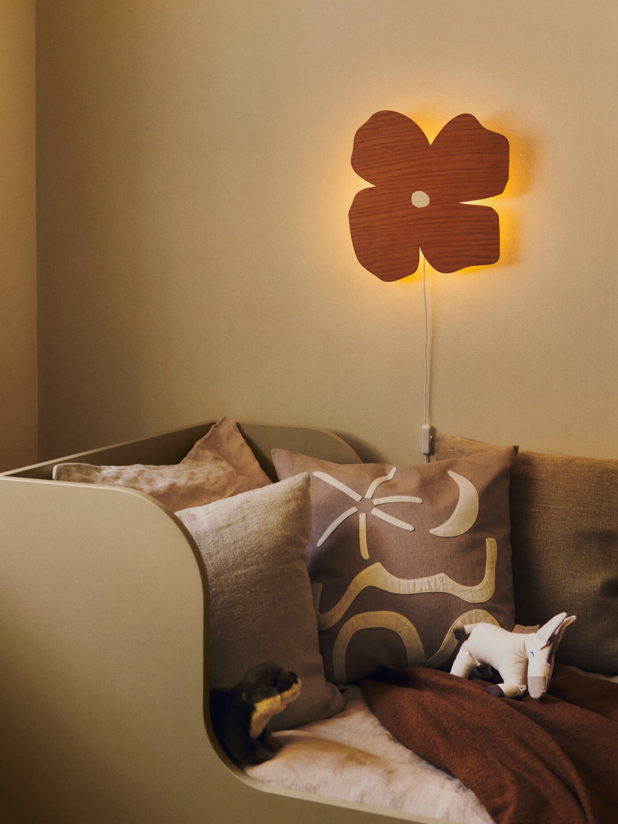 Applique murale LED à intensité variable Ivor - Bois de chêne