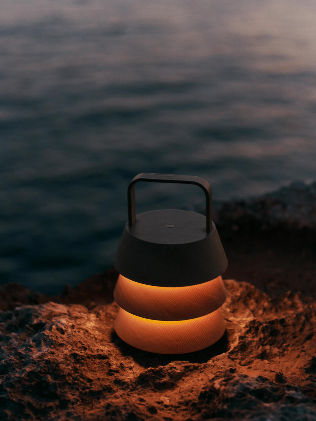 Lampe à poser LED mobile Percival - Bois de Douglas