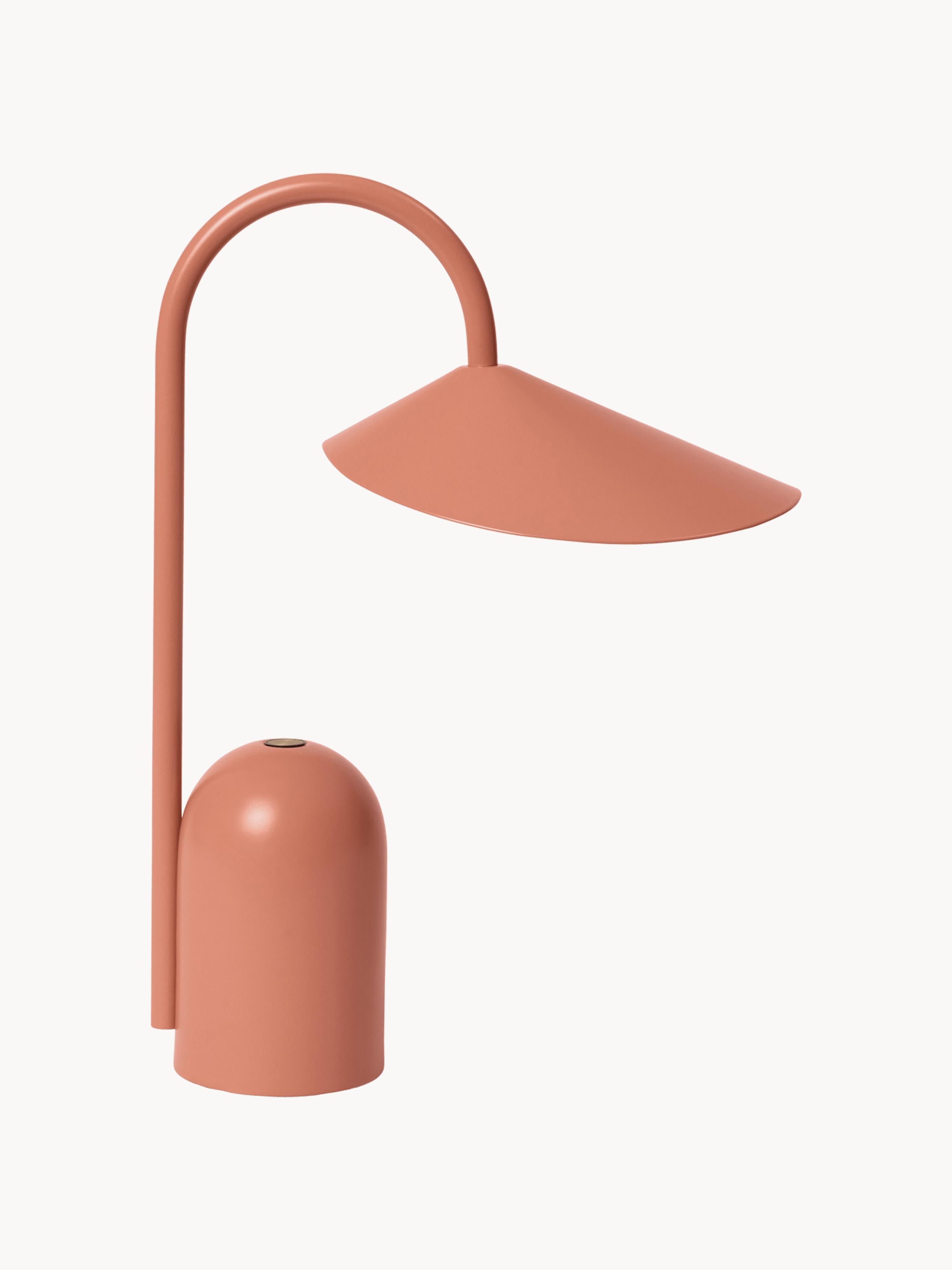 Petite lampe à poser LED mobile Ewan, intensité ajustable - Pêche