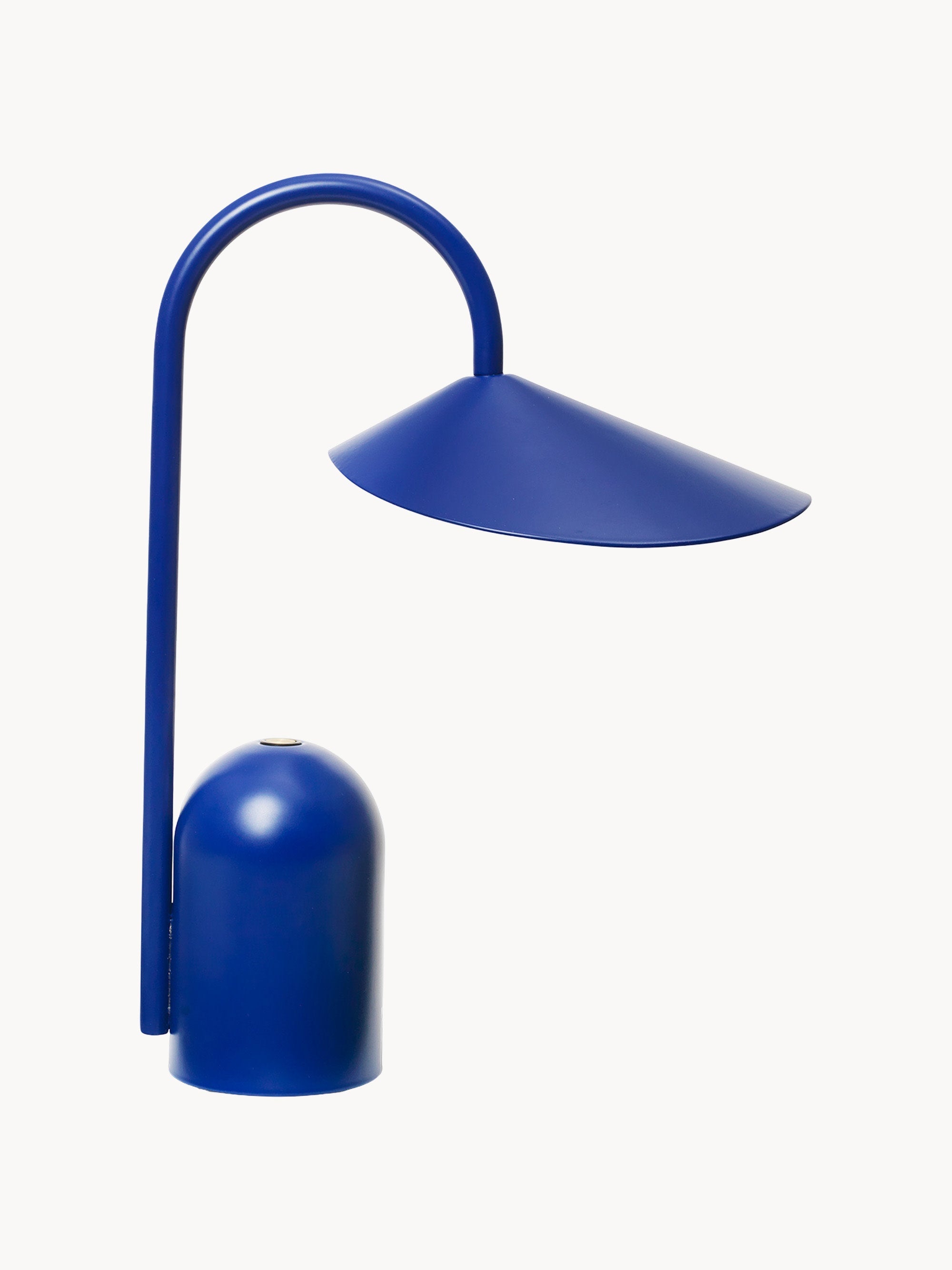 Petite lampe à poser LED mobile Ewan, intensité ajustable - Bleu roi