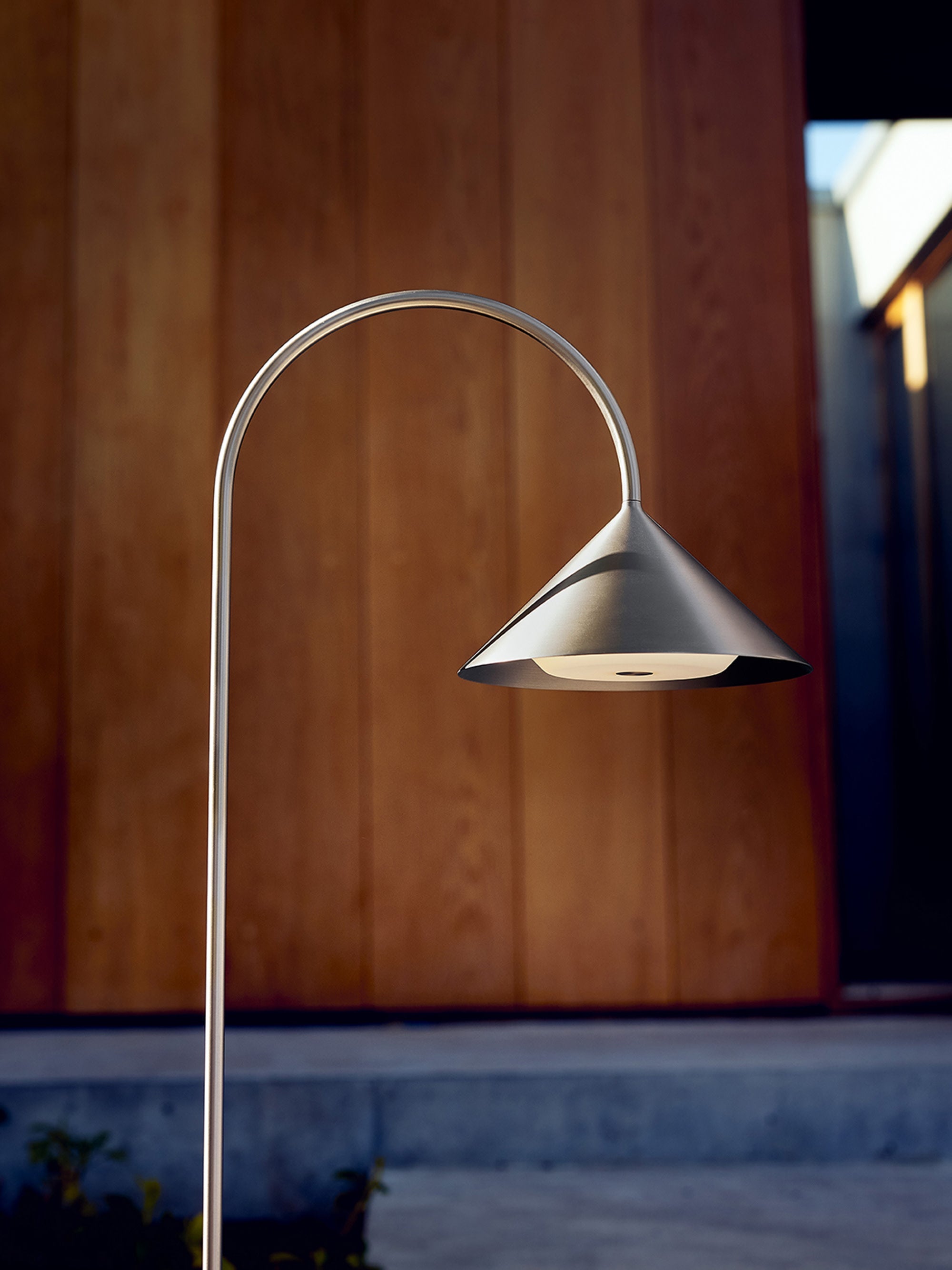 Lampe à piquer LED à intensité variable Pentti - Argenté