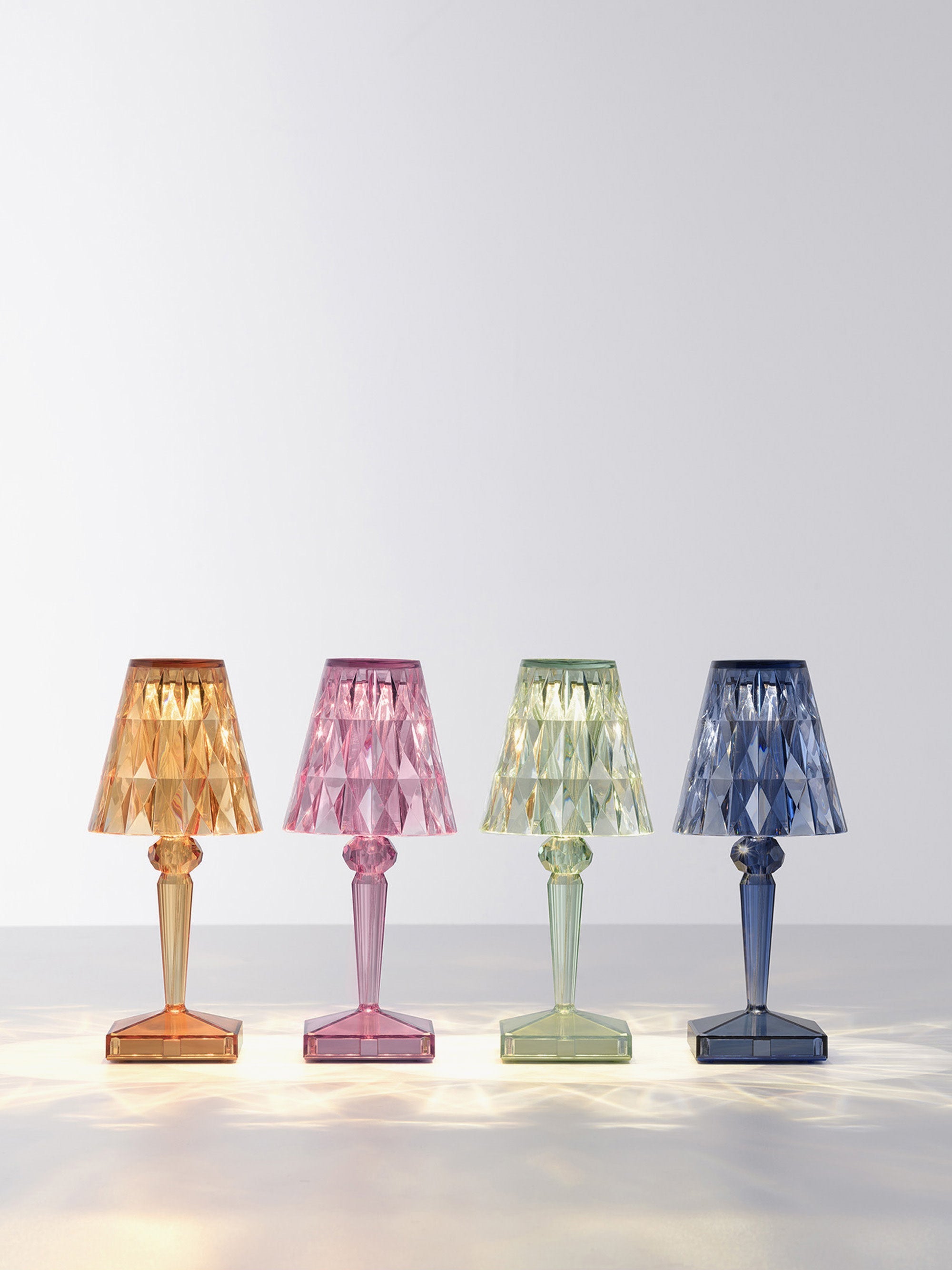 Lampe à poser LED mobile Asen, haut. 30 cm - Vert sauge