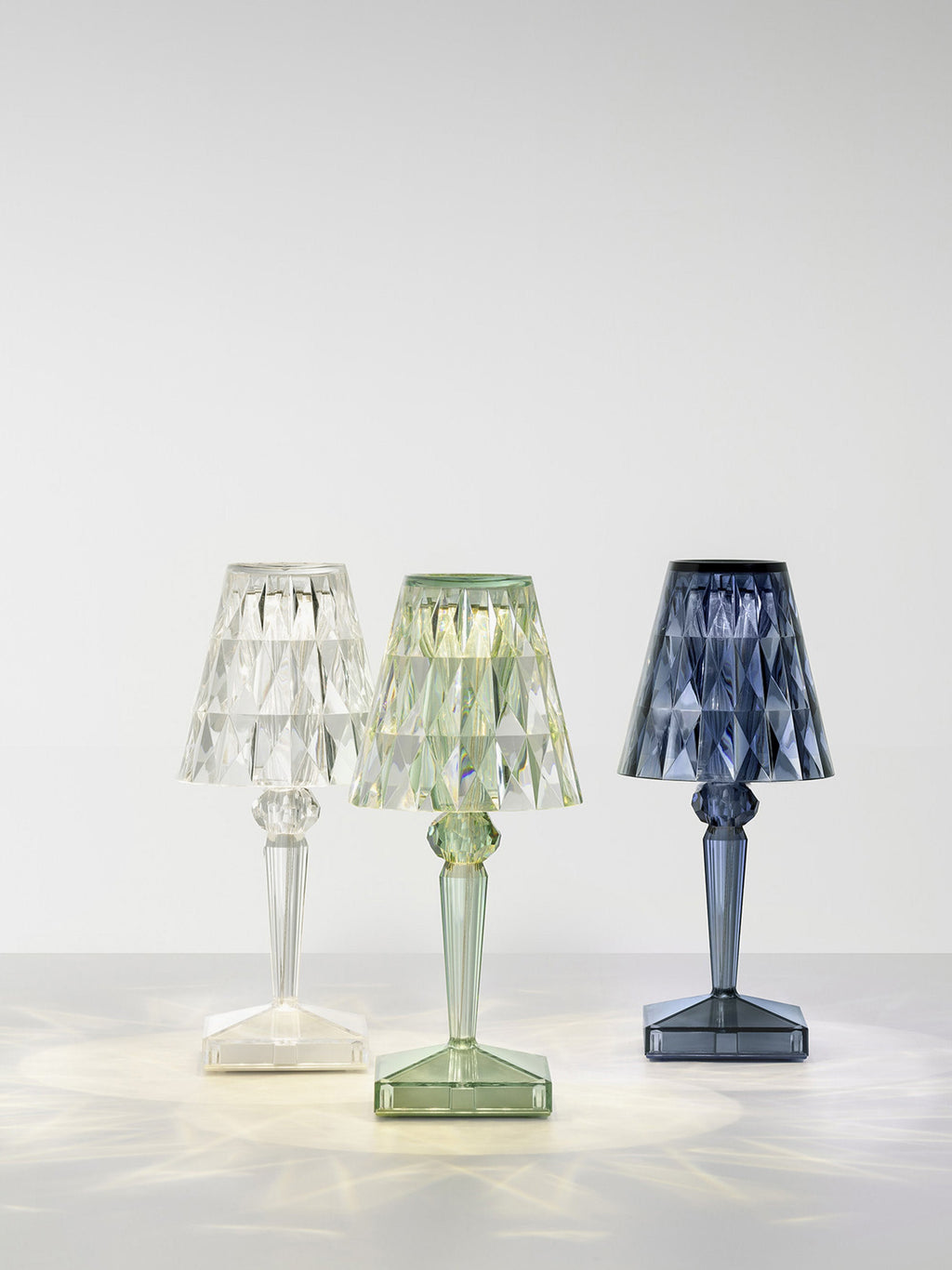 Lampe à poser LED mobile Asen, haut. 30 cm - Vert sauge