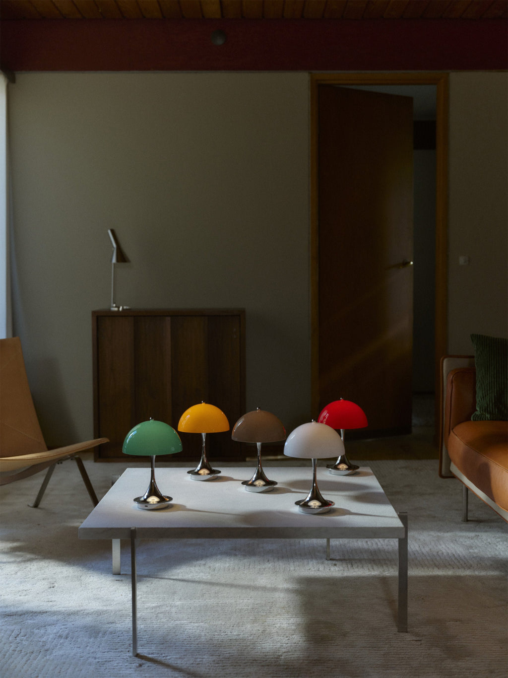 Lampe à poser LED portable à intensité variable Reiulf, design Verner Panton - Orange, argenté