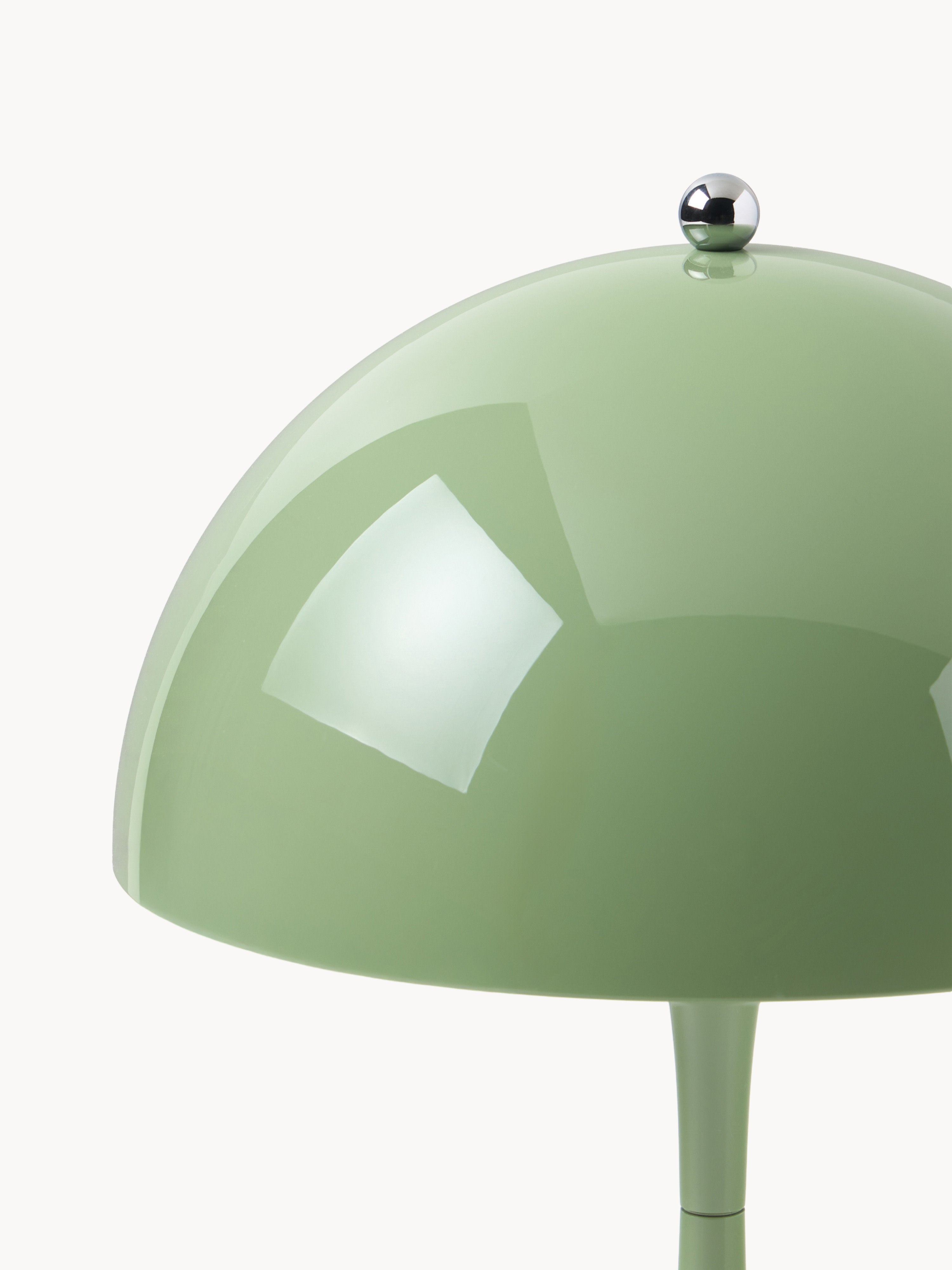 Lampe à poser LED portable à intensité variable Reiulf, design Verner Panton - Vert clair