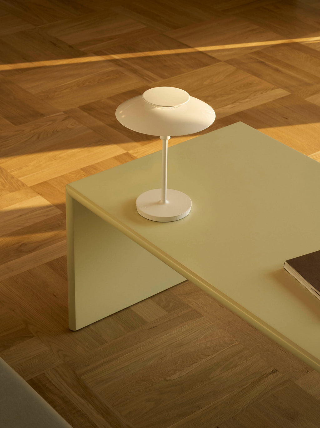 Petite lampe à poser LED portable Banks, intensité ajustable - Blanc naturel