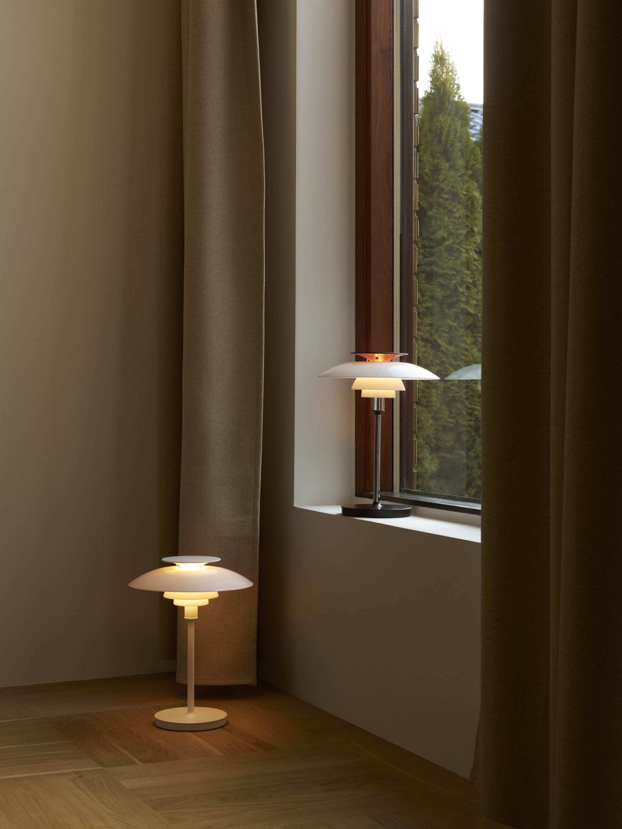 Petite lampe à poser LED portable Banks, intensité ajustable - Blanc naturel