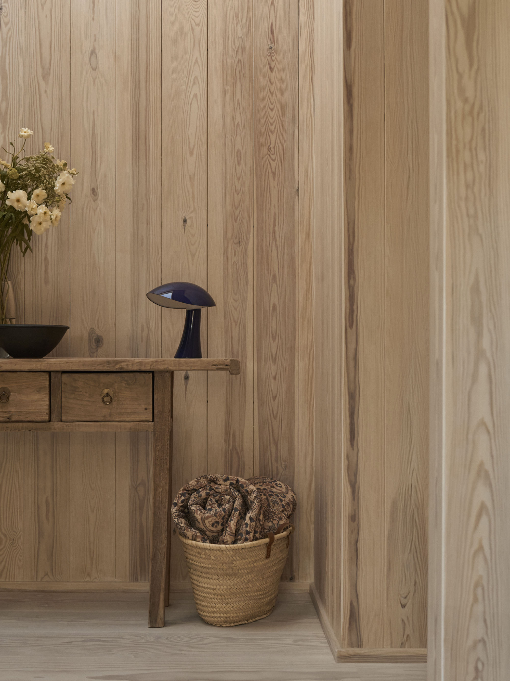 Petite lampe à poser LED portable Pax, intensité ajustable - Bleu foncé, blanc