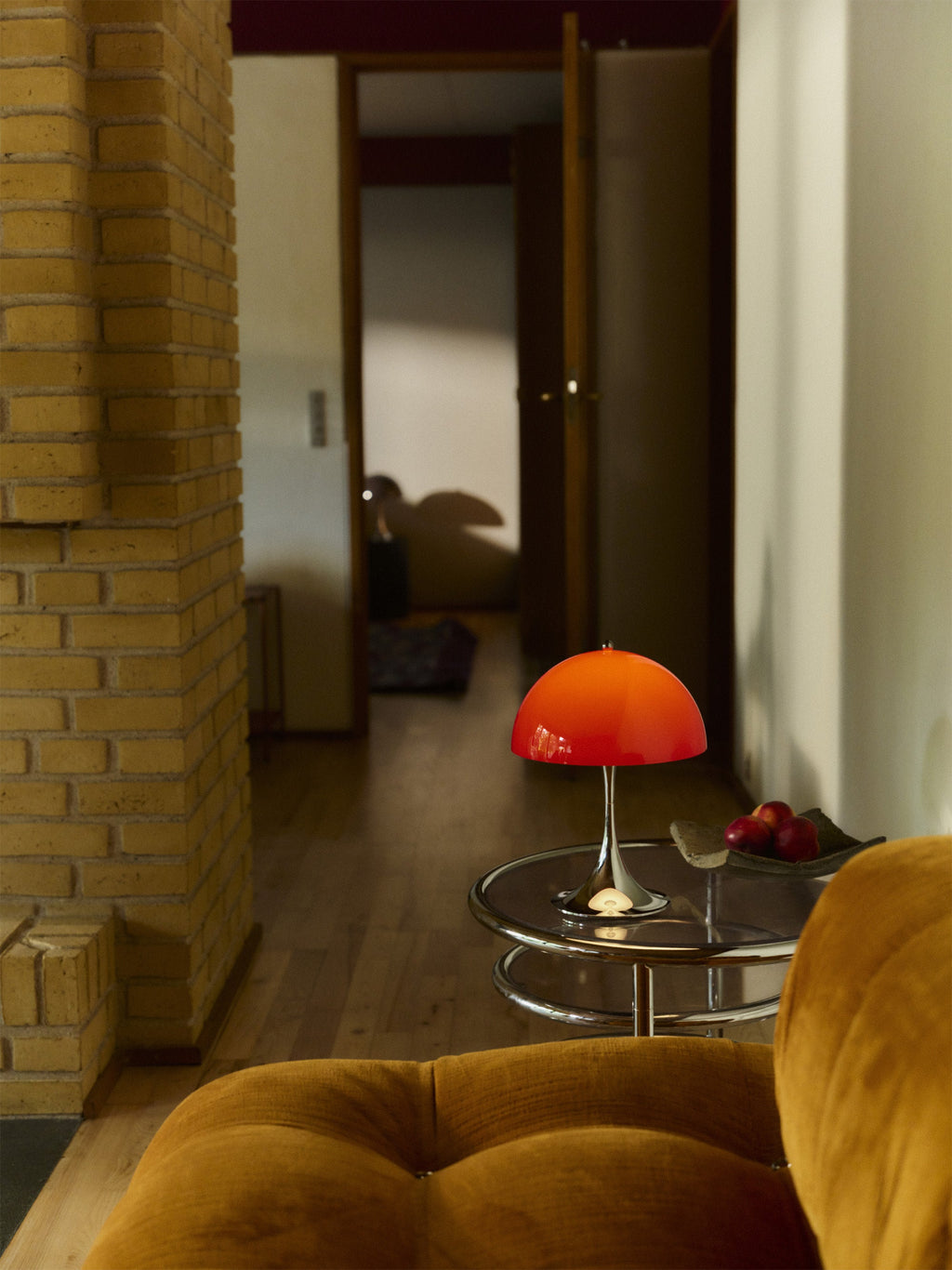 Lampe à poser LED portable à intensité variable Kasper, design Verner Panton - Orange, argenté
