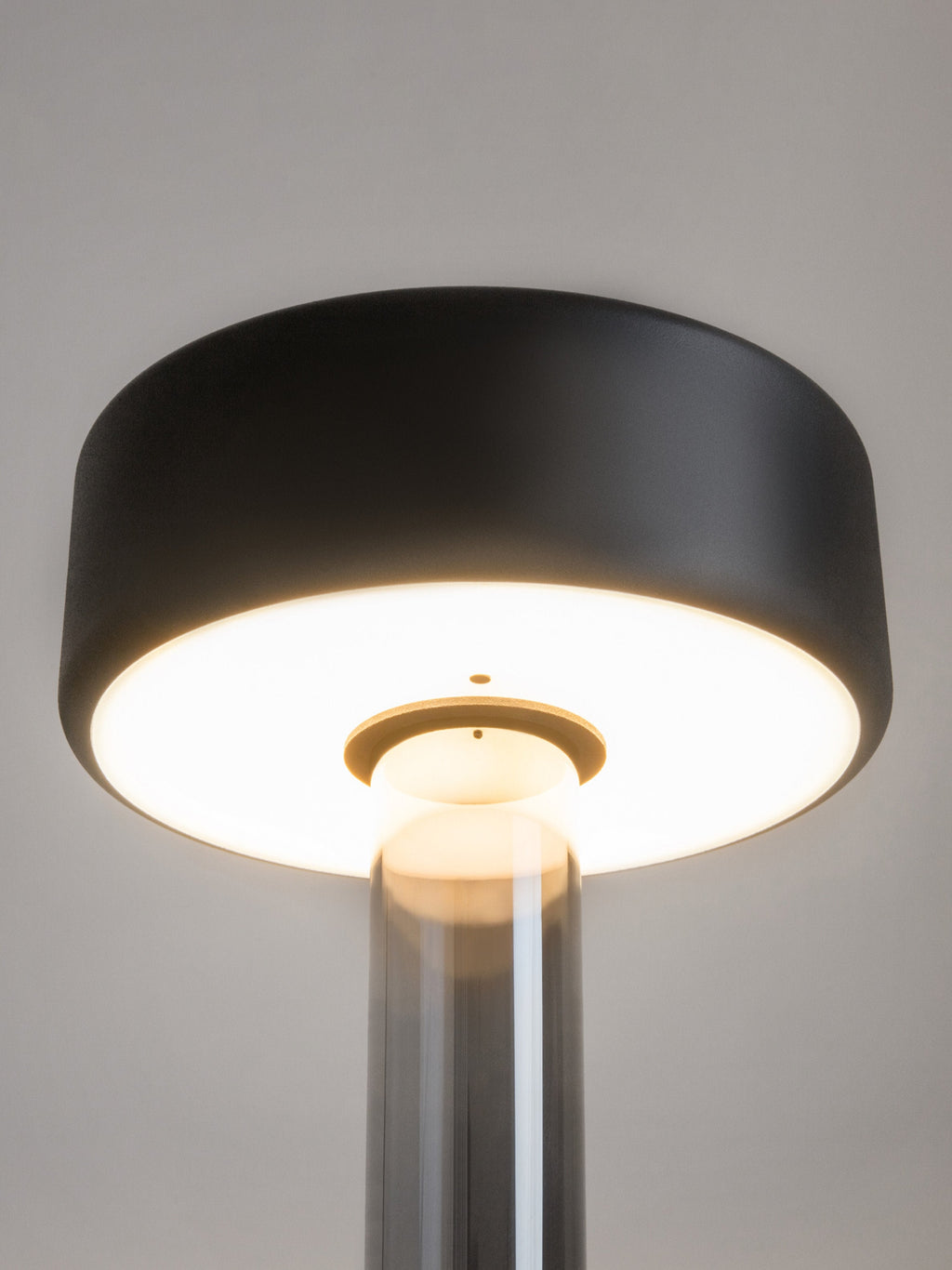 Petite lampe à poser LED à intensité variable Reed - Noir, gris, transparent