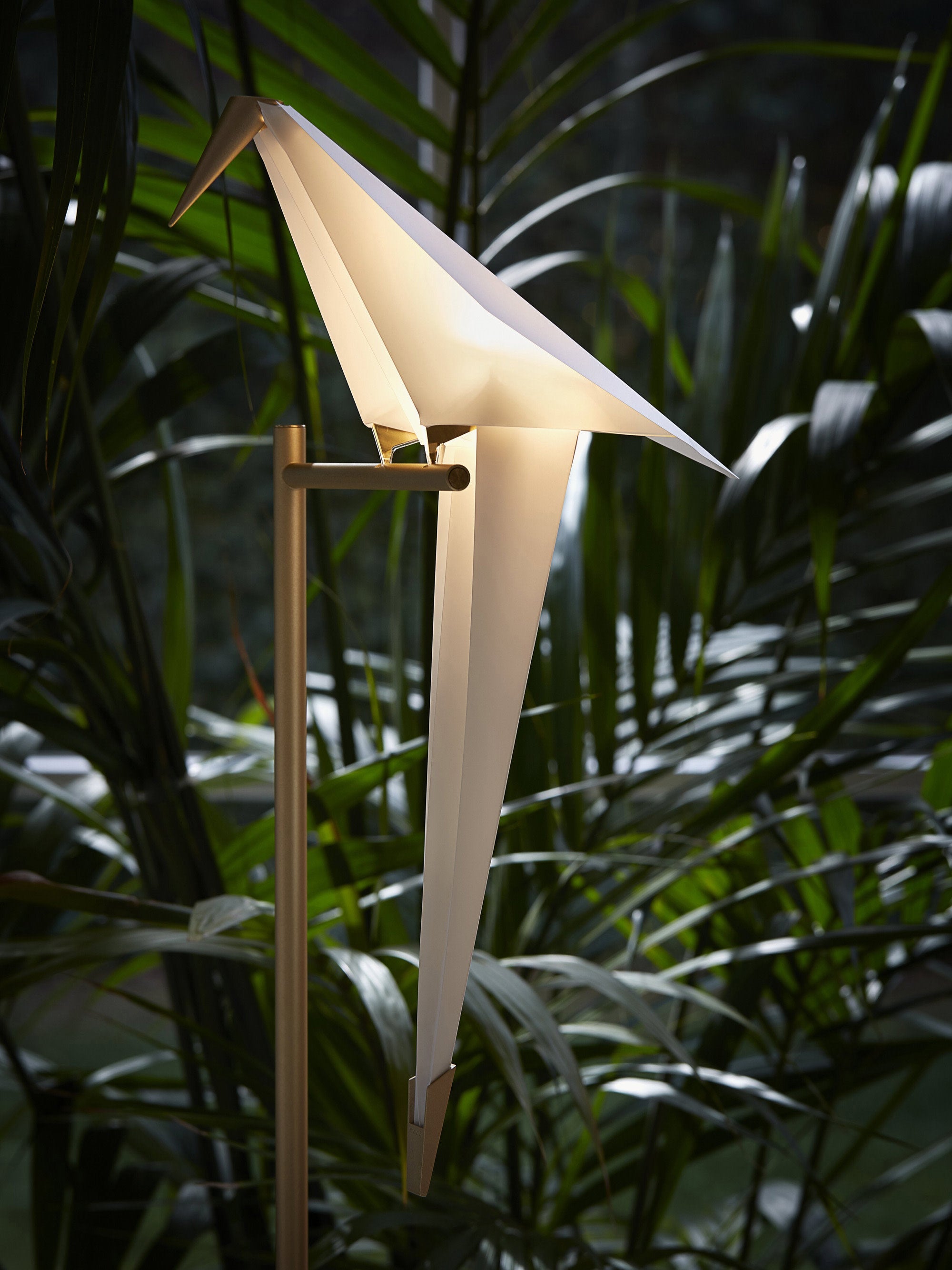 Lampadaire LED Eiko - Blanc, doré