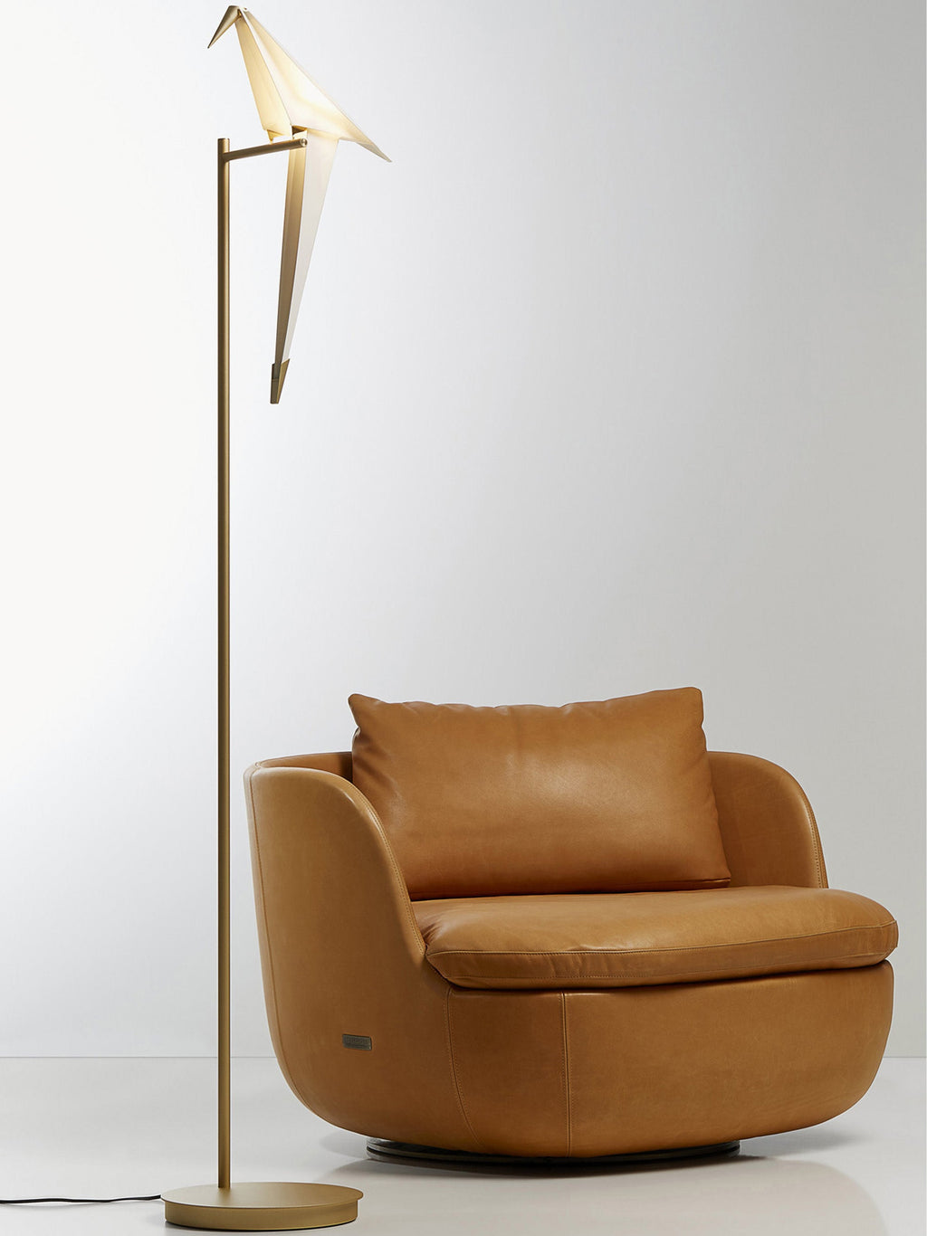 Lampadaire LED Eiko - Blanc, doré