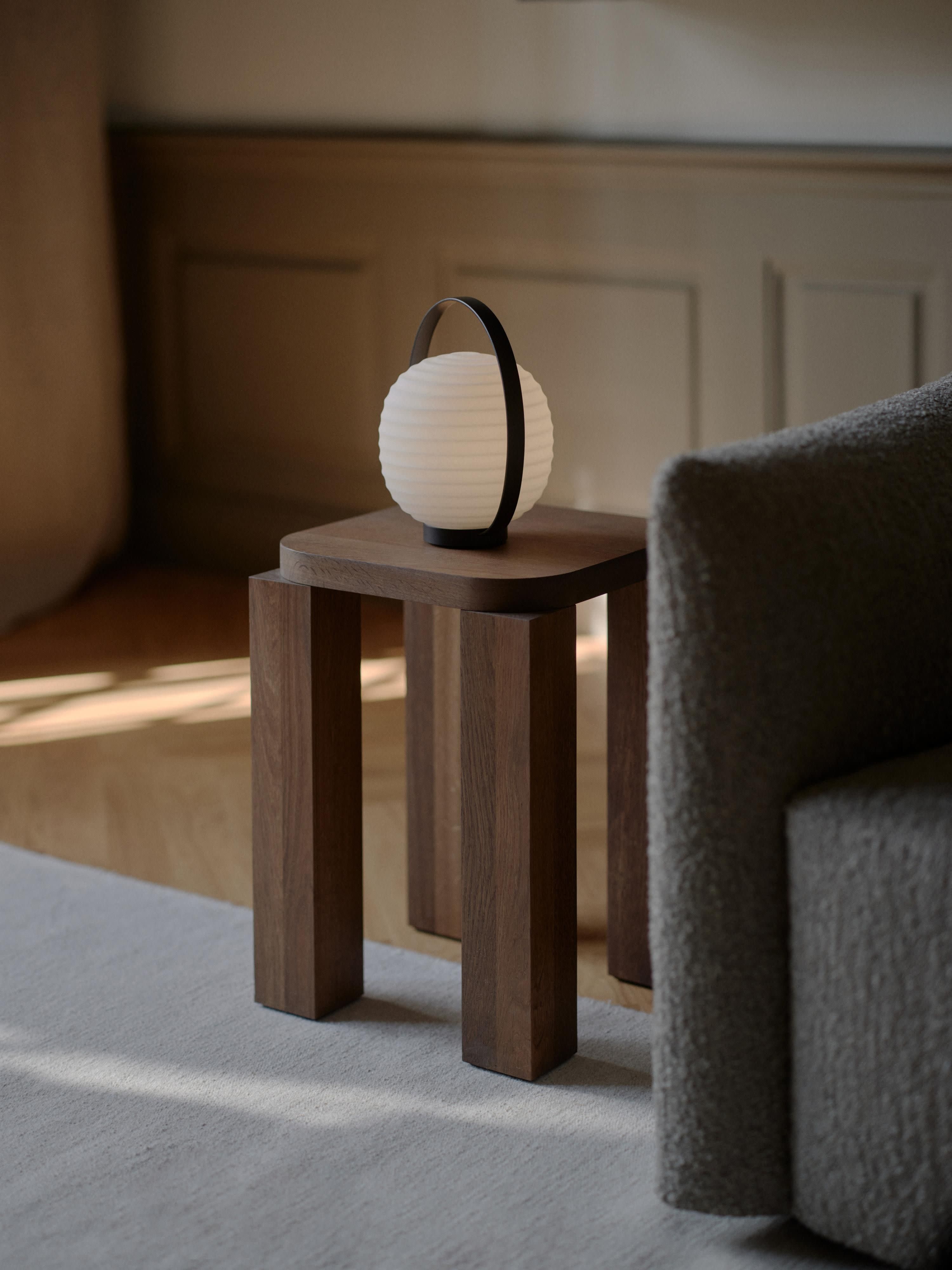 Lampe à poser mobile soufflée bouche Pors, intensité ajustable - Blanc, noir