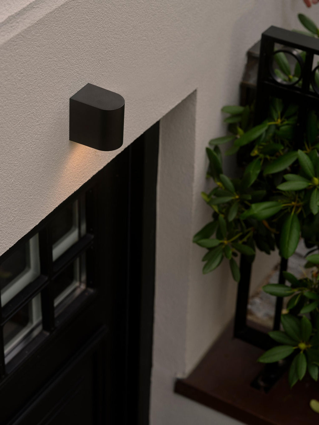 Petite applique murale d'extérieur à intensité variable Jyri - Noir