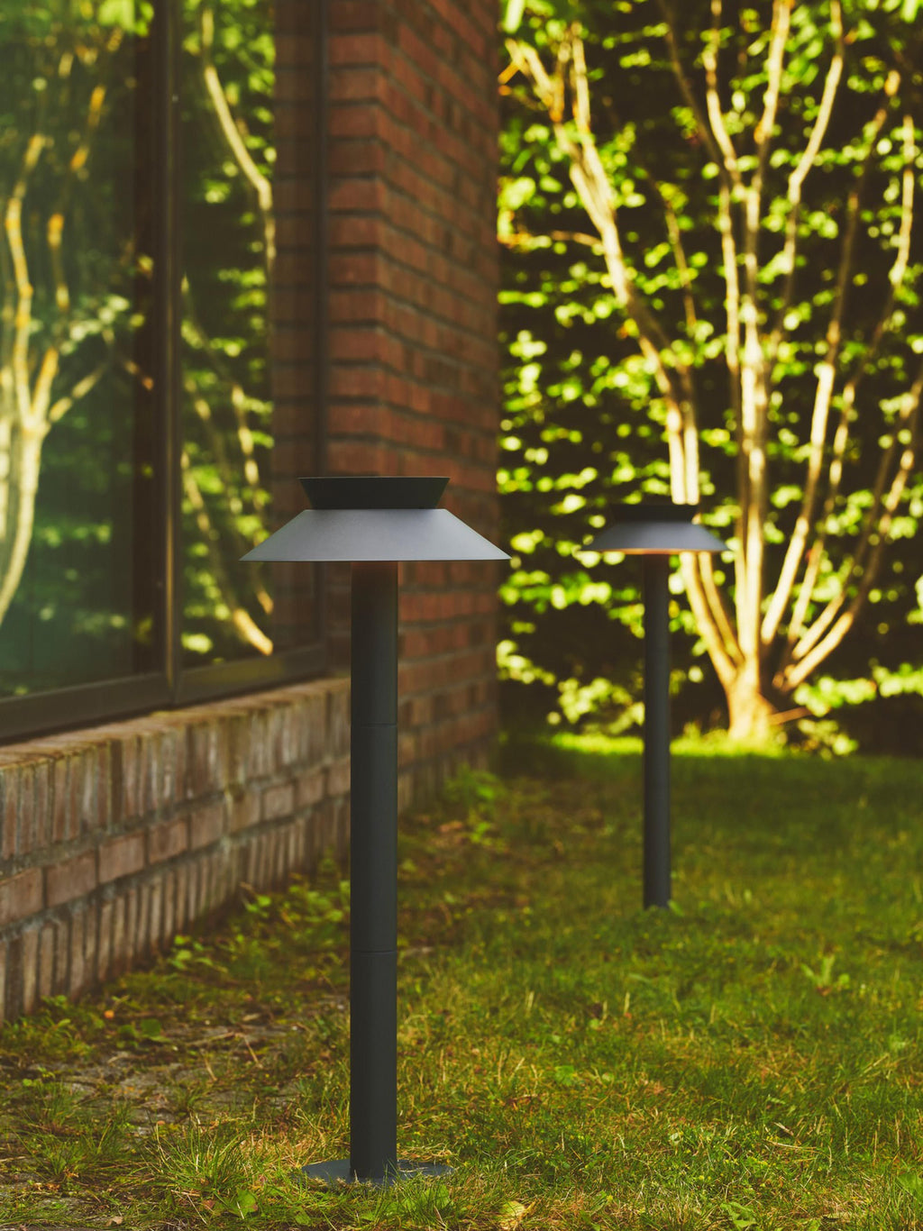 Borne lumineuse LED avec capteur de mouvement Fjallar - Anthracite