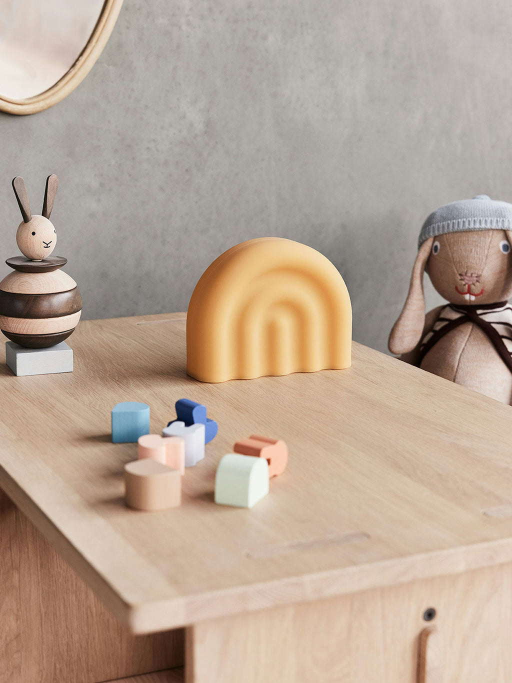 Lampe à poser portable pour enfant Rain - Jaune moutarde