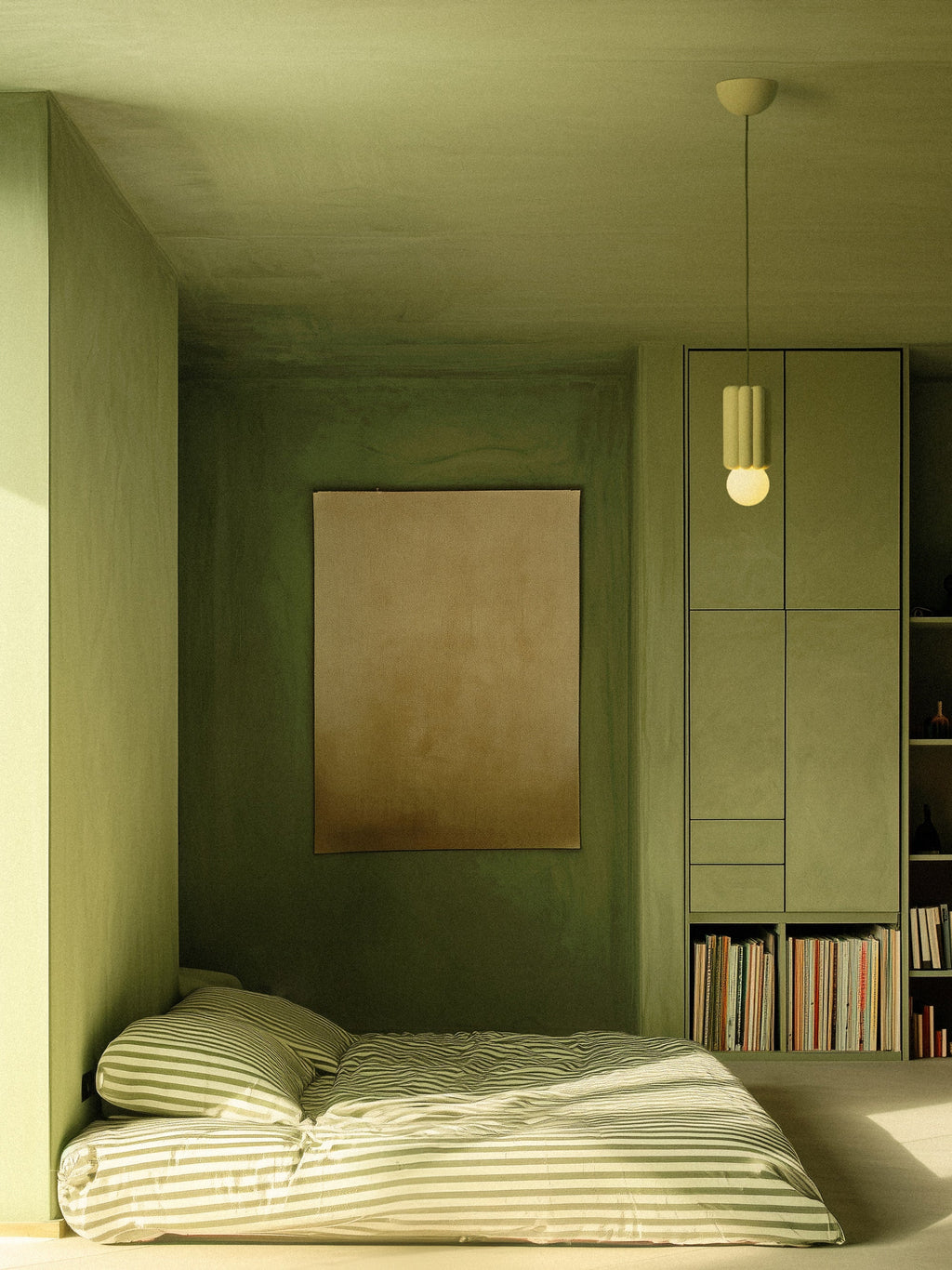 Petite suspension artisanale STUCCO No. 3, intensité ajustable - Vert olive