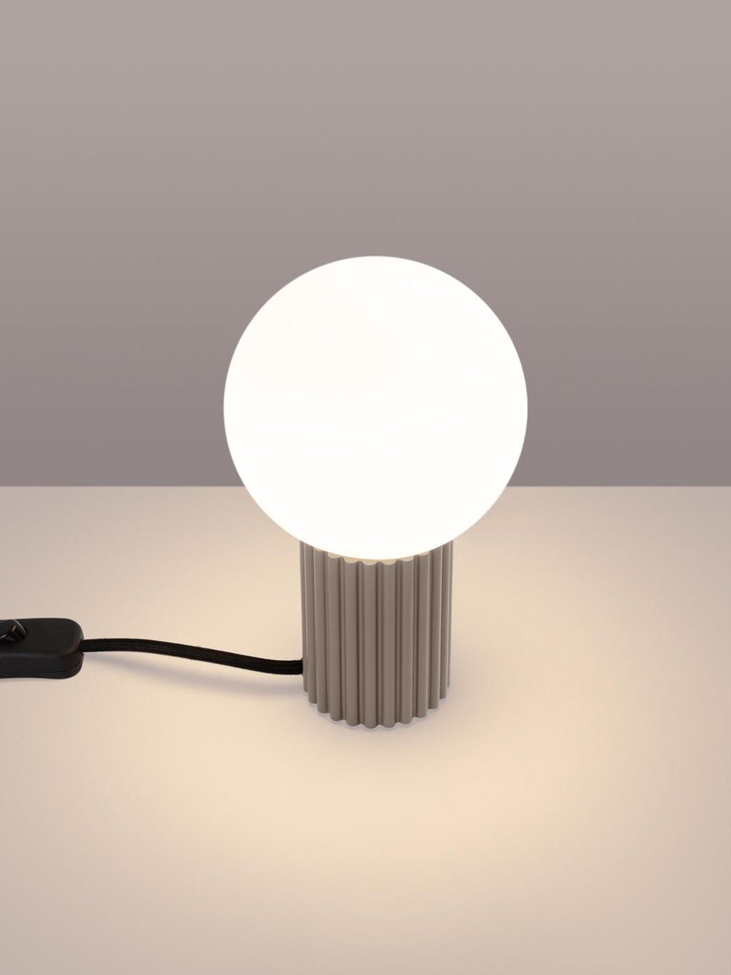 Lampe à poser Draco - Taupe